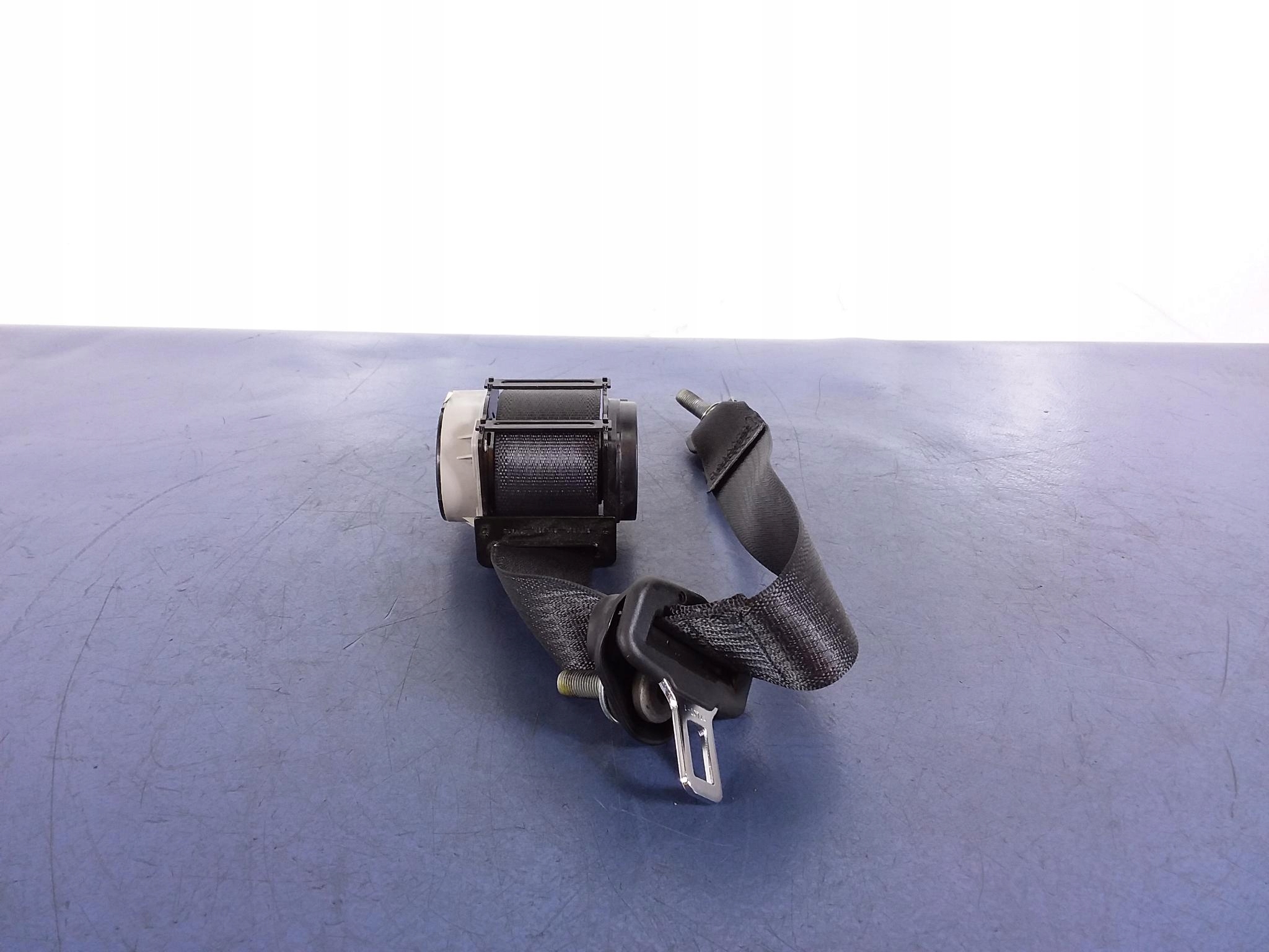 Cadillac CTS III ремень безопасности левый