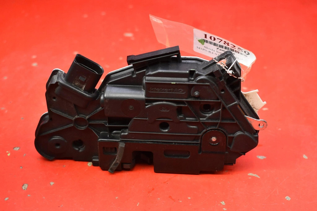 lock door left front front EU 5N1837015D SKODA SUPERB 2 II 5D HB 08-13
