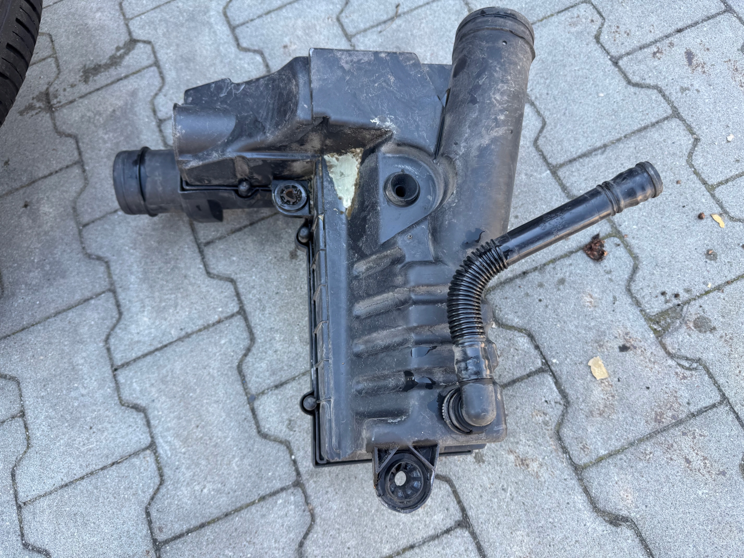 SKODA OCTAVIA 2004-2013 Gehäuse filter luft 1.9TDI 3C0129607BA