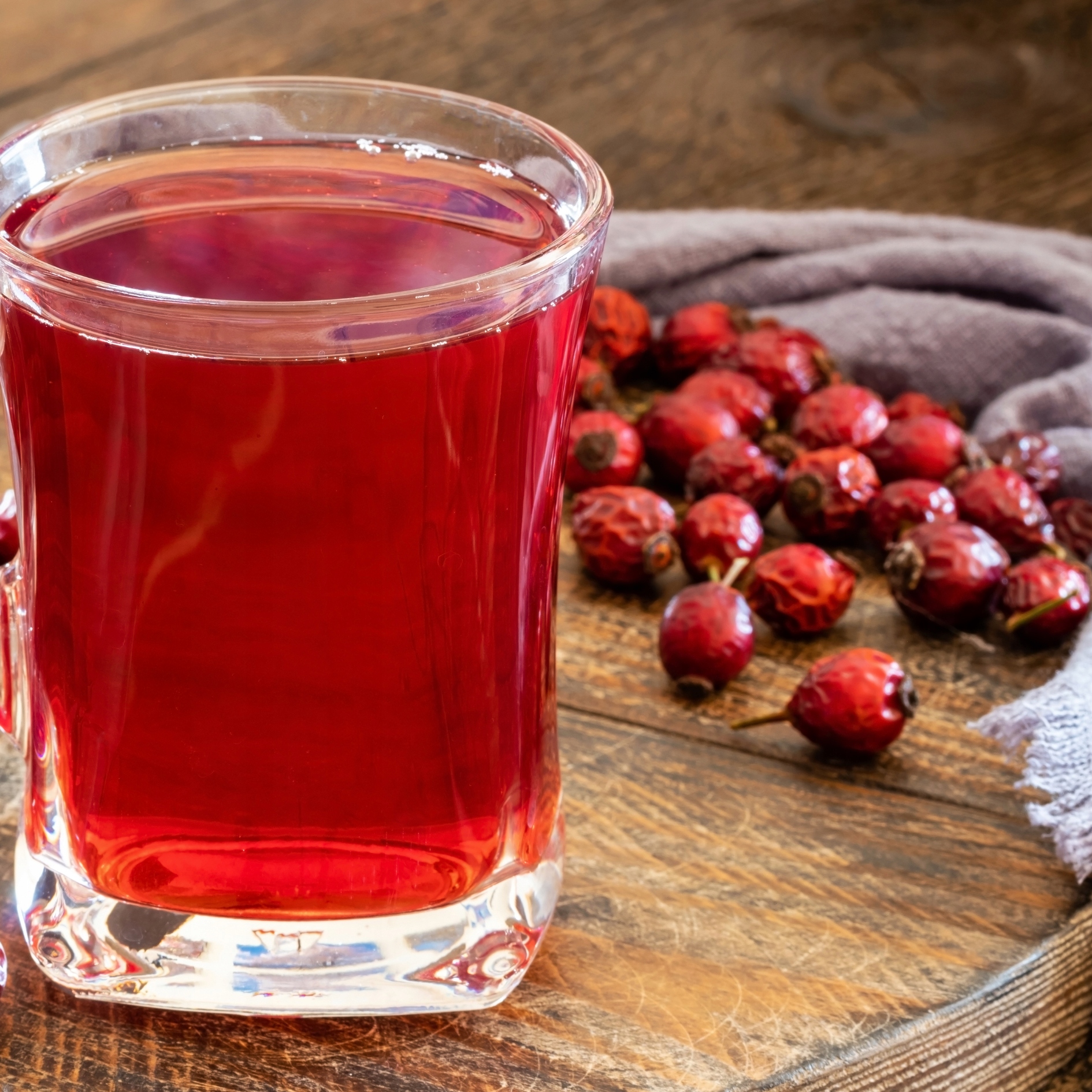 Róża owoc CAŁE OWOCE DZIKIEJ RÓŻY POLSKIE 100% Waga 50 g