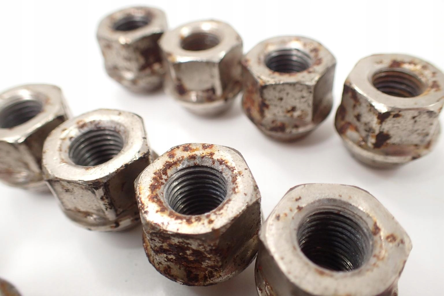 Adly 300 XS Nakrętki felg kół śruby Producent bez marki