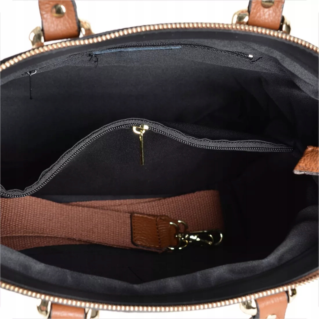 Elegancka skórzana torebka kuferek camel Liczba kieszeni 1