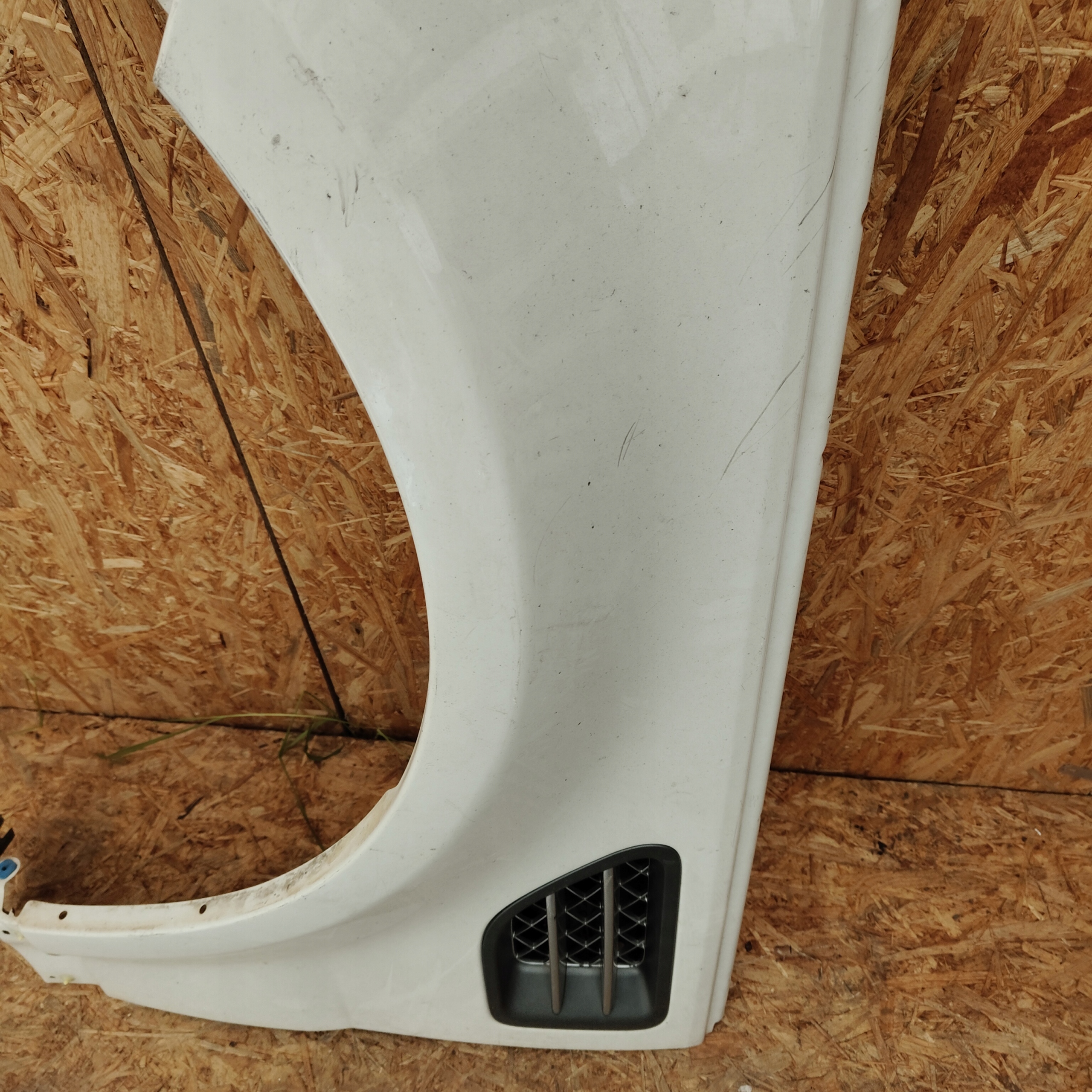fender front front left RANGE ROVER SPORT