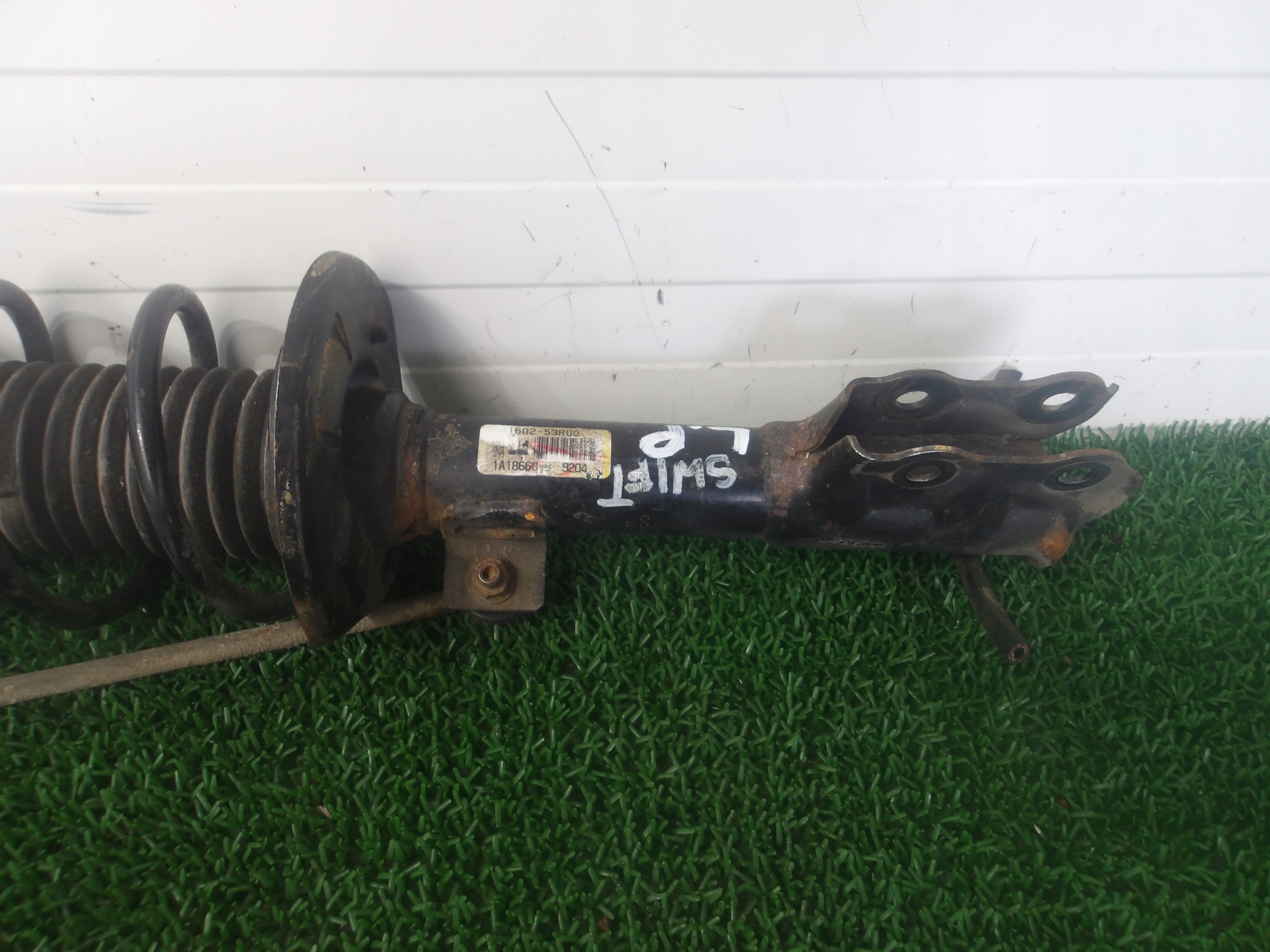 SUZUKI SWIFT MK8 17-23 shock absorber front left front 41602-53R00 OE
