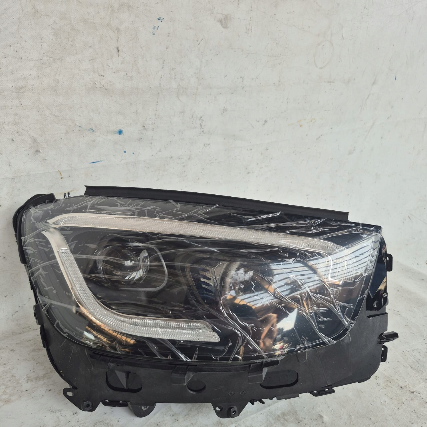MERCEDES GLC W253 LIFT 19- light right front front FULL LED A2539065003