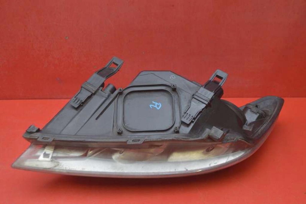 REFLEKTOR right light front EU 8M51-13W029-AF FORD FOCUS MK2 LIFT 08-11