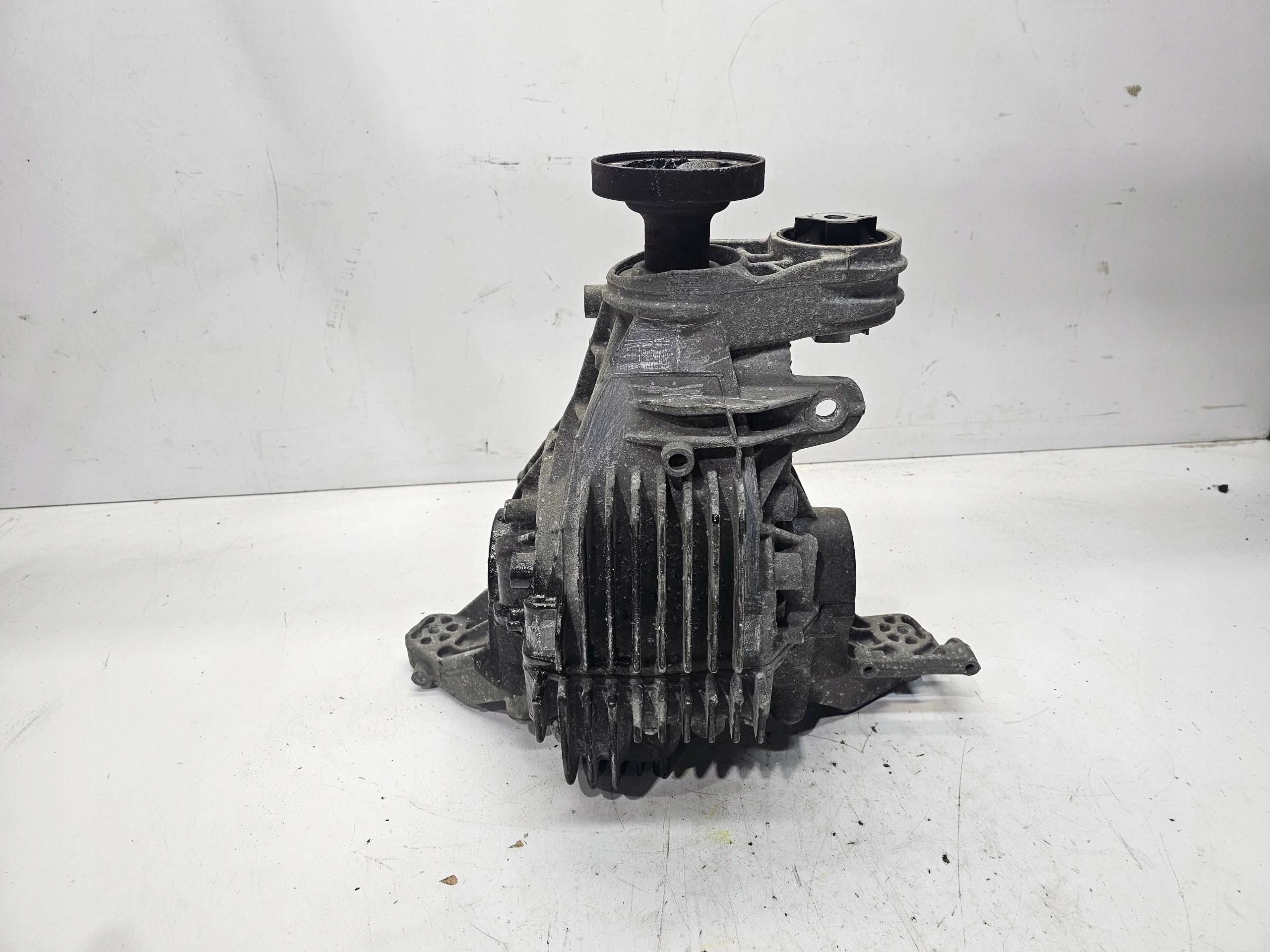 differenciál differenciál REDUKTOR far AUDI Q8 SQ8 SQ7 4M 0DG500043B QUT