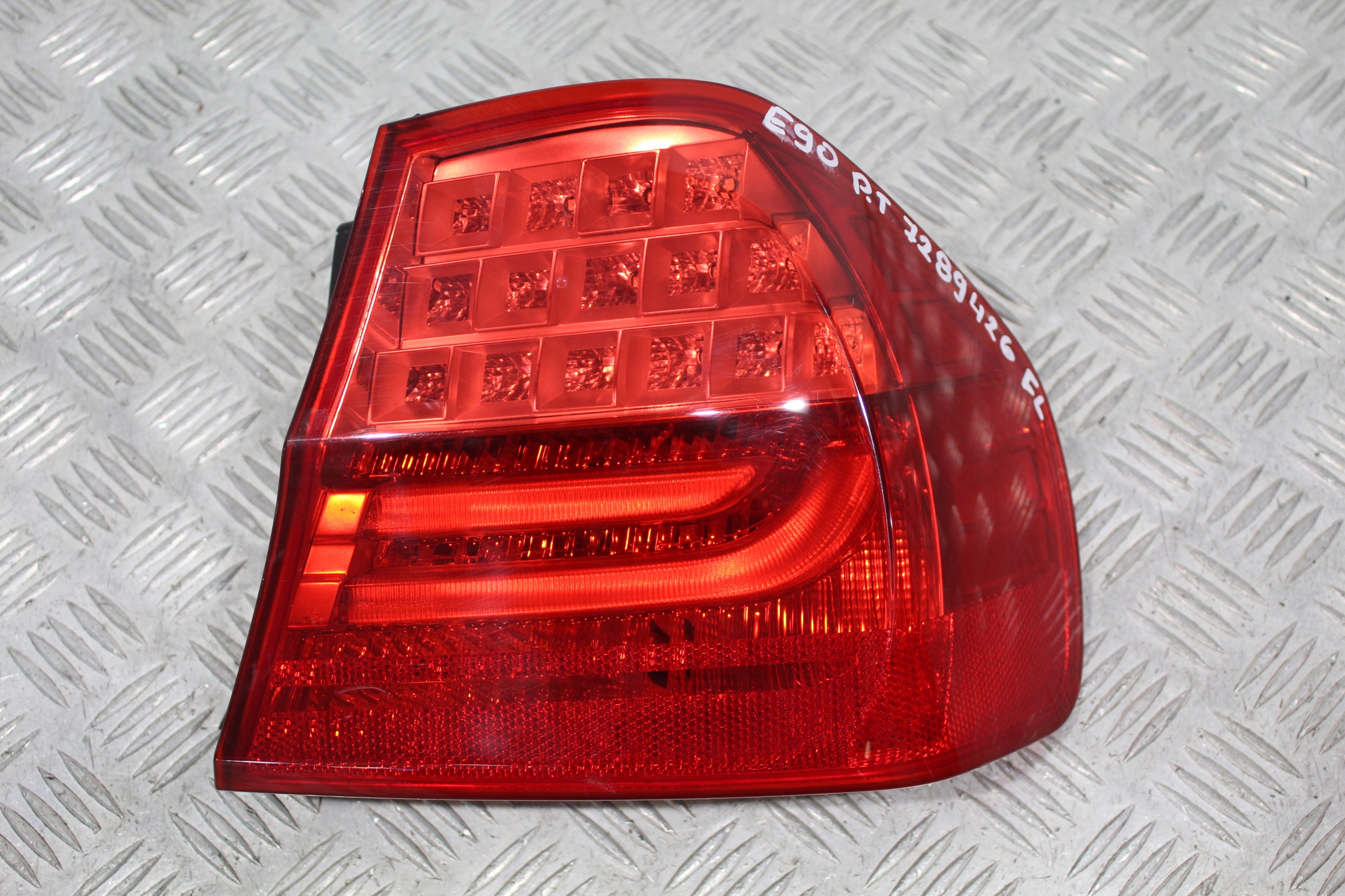 light right rear part 7289426 BMW M3 E90 LIFT sedan