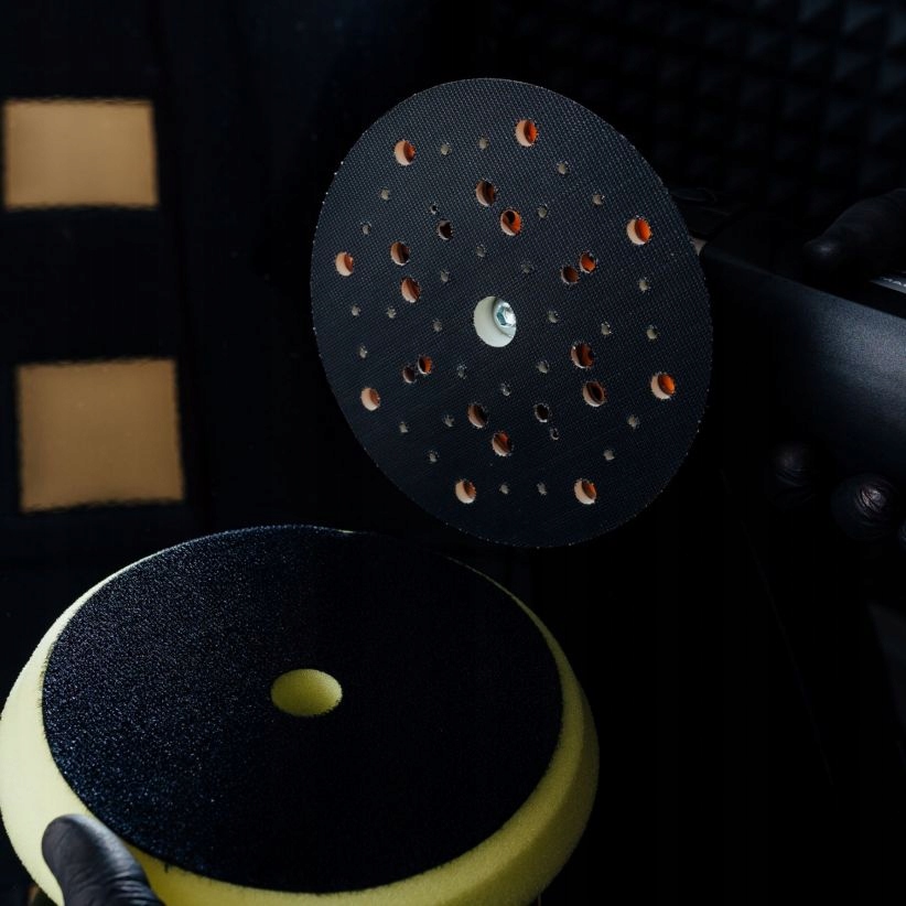 Zvizzer One Polish 750ml Pasta do polerowania auta Stan opakowania oryginalne