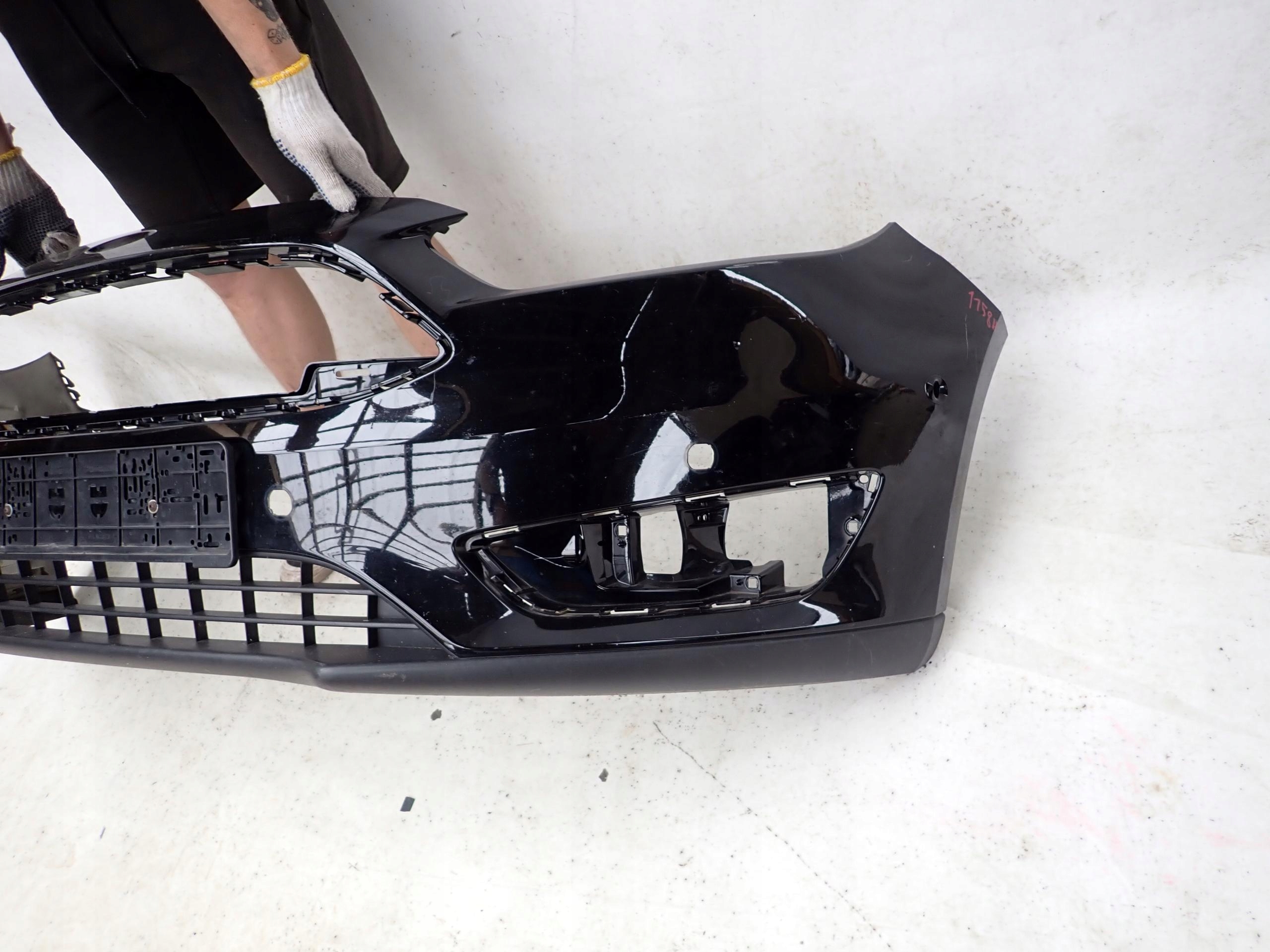 FORD FOCUS III 3 MK3 LIFT 14-18 bumper front front PDC