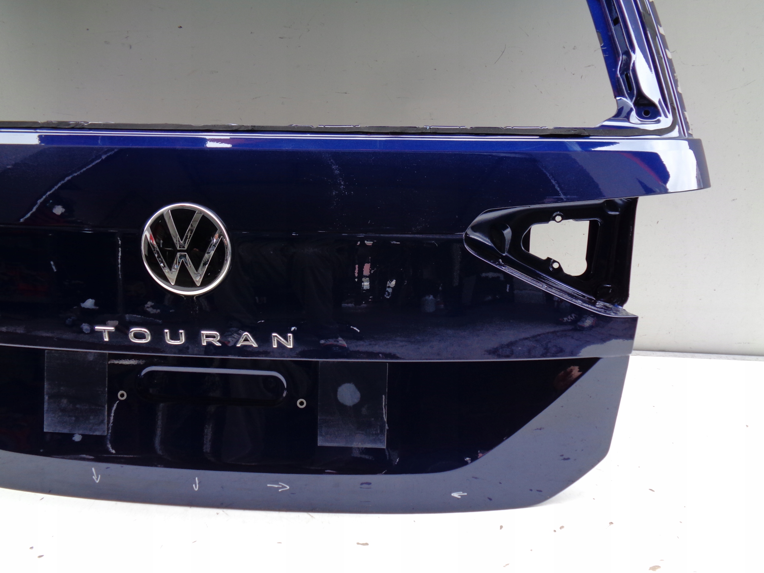 boot doors VW TOURAN 5TA 16- NR 46023