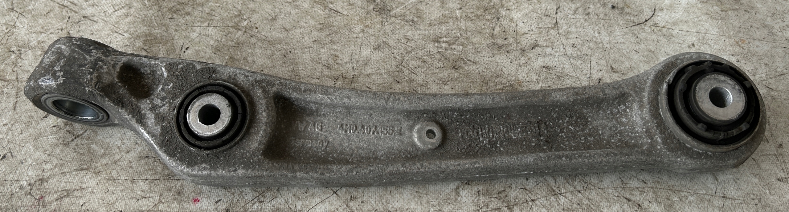 QUERLENKER UNTERER LINKS VORNE AUDI Q7 II 4M0407155E