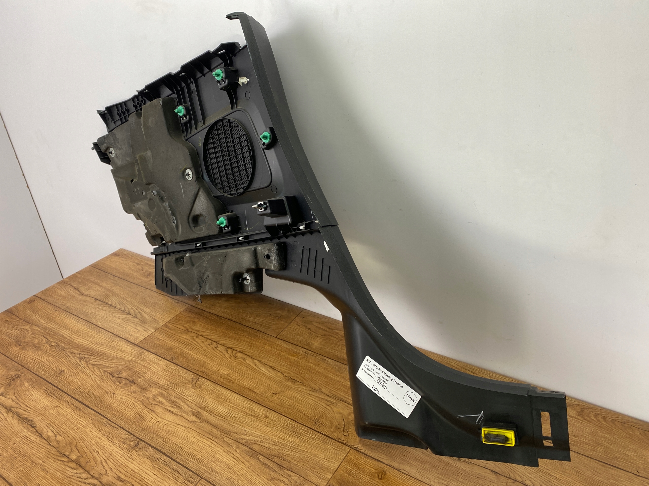 side right rear part cabrio Ford Mustang VI 2015+ USA