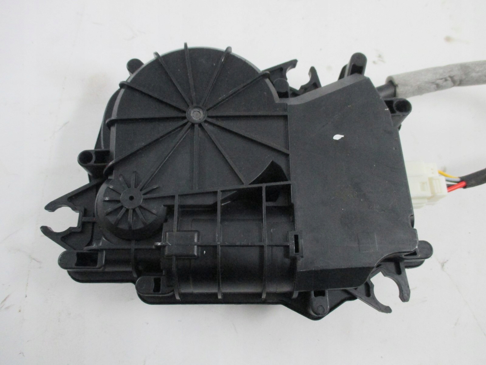 lock bonnet BMW 2 F45 7348530