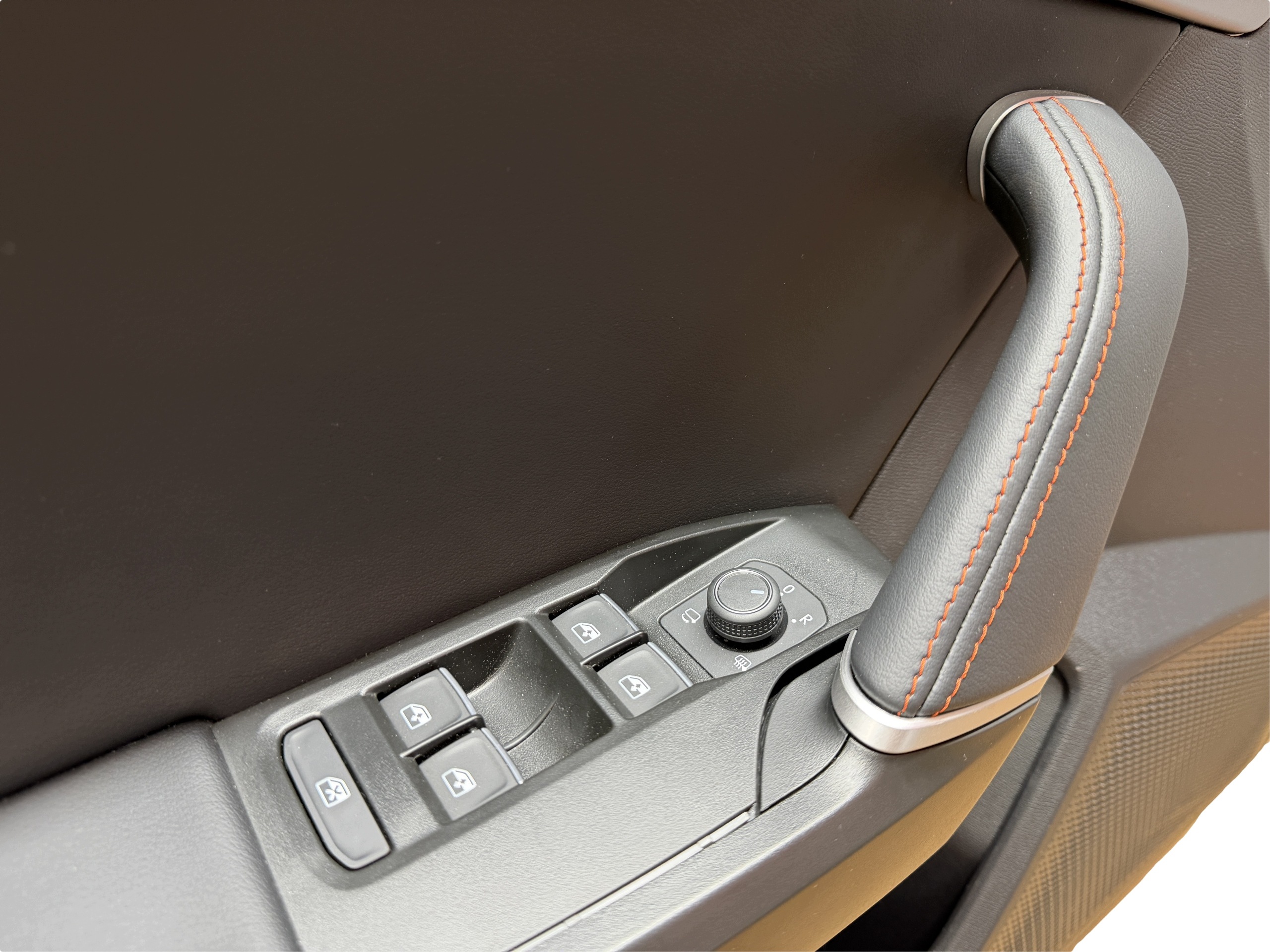 SEAT LEON IV 5FA Seite Tür links vorne Leder