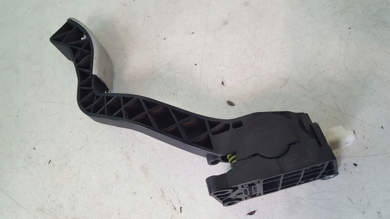 pedale komplet Peugeot 307CC 2,0