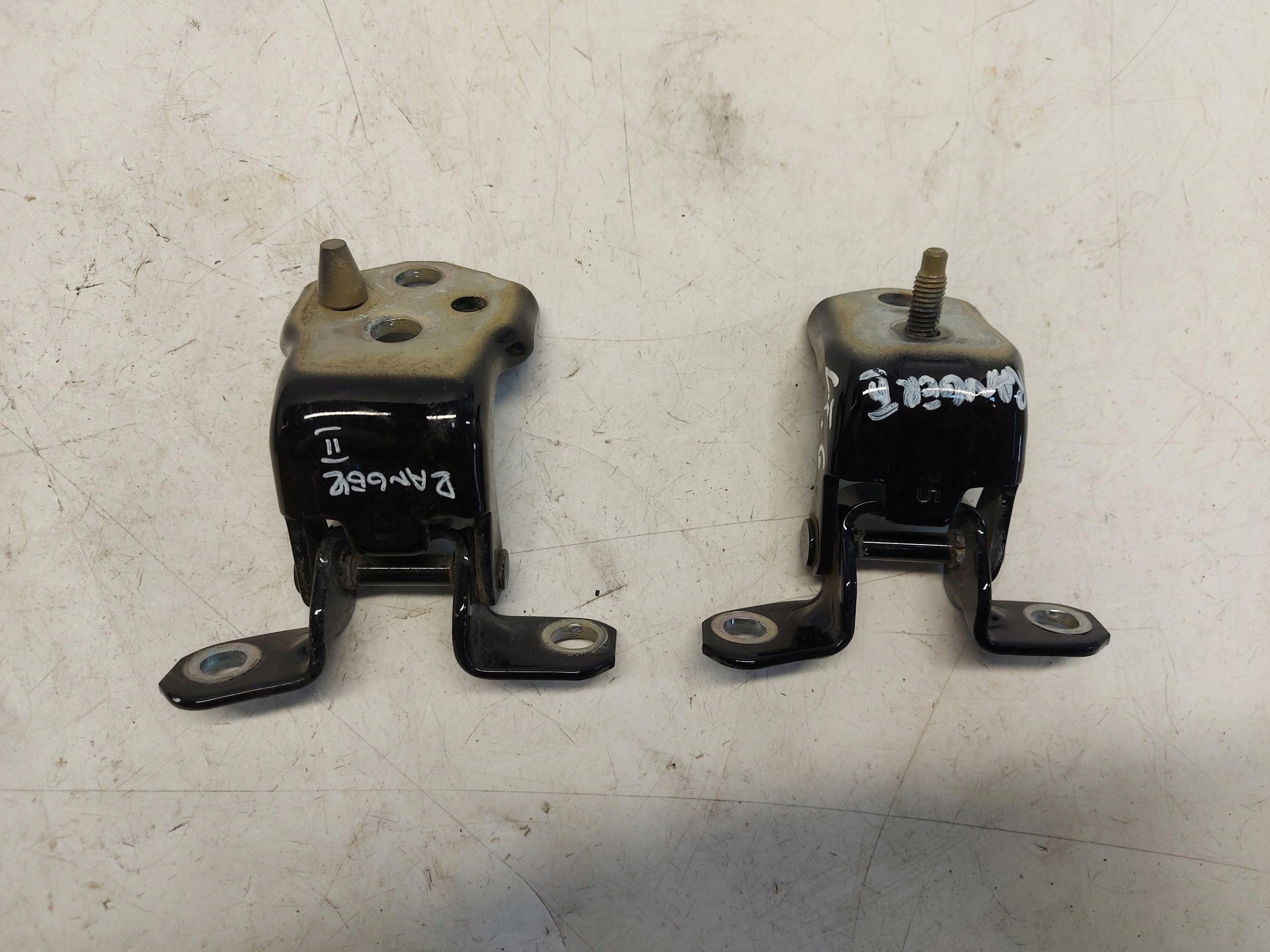 Ford Ranger VI 6 2024r. hinge door left rear part