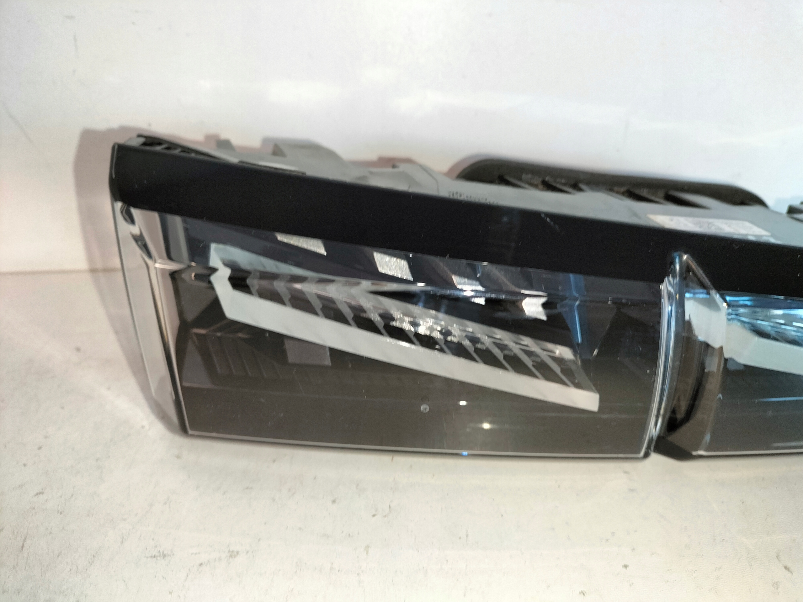 light rear rear part left PEUGEOT 308 III T10 21- GT
