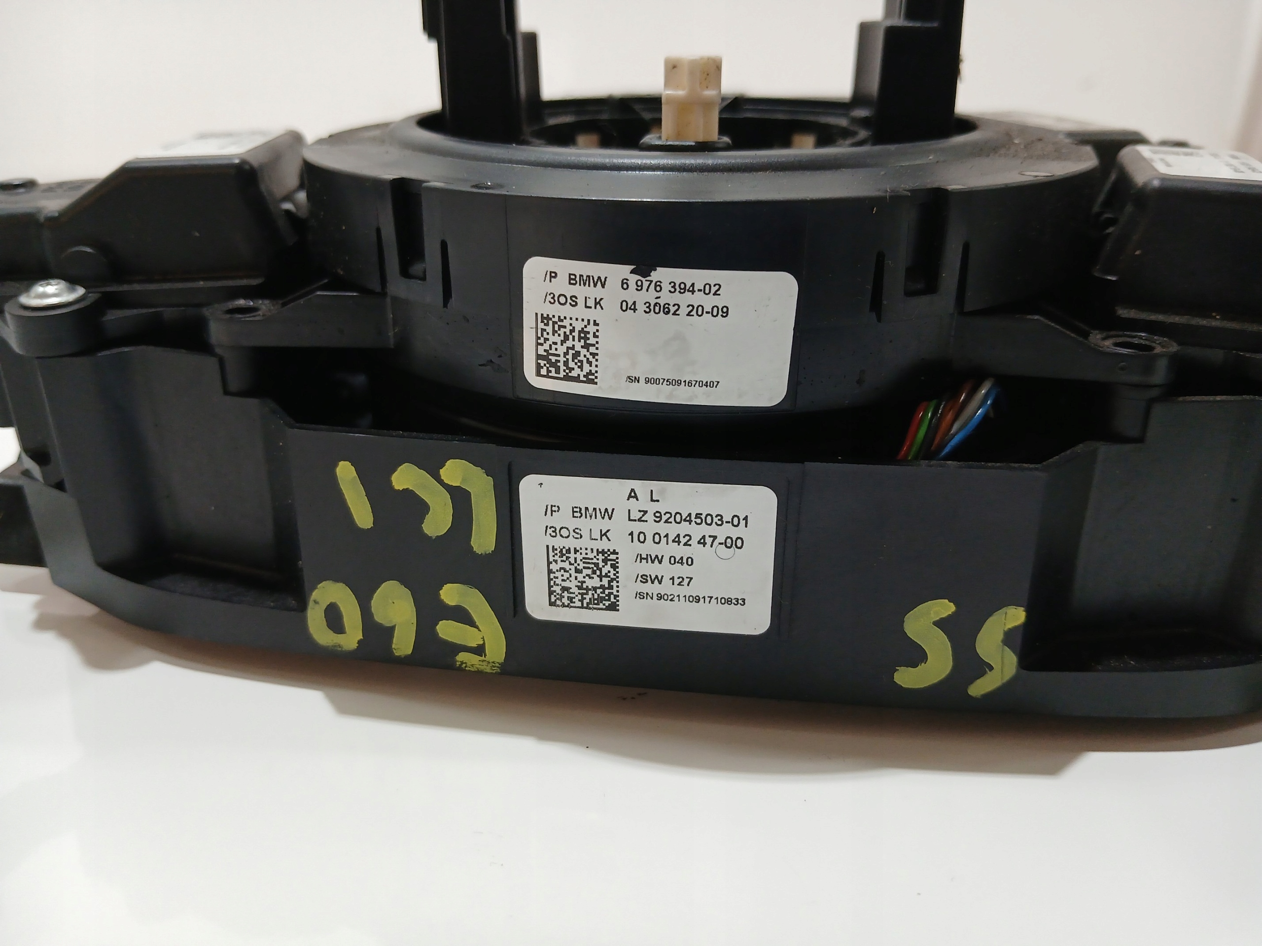 steering wheel levers and controls ring BMW E60 LCI OE 9204508 (4642357)