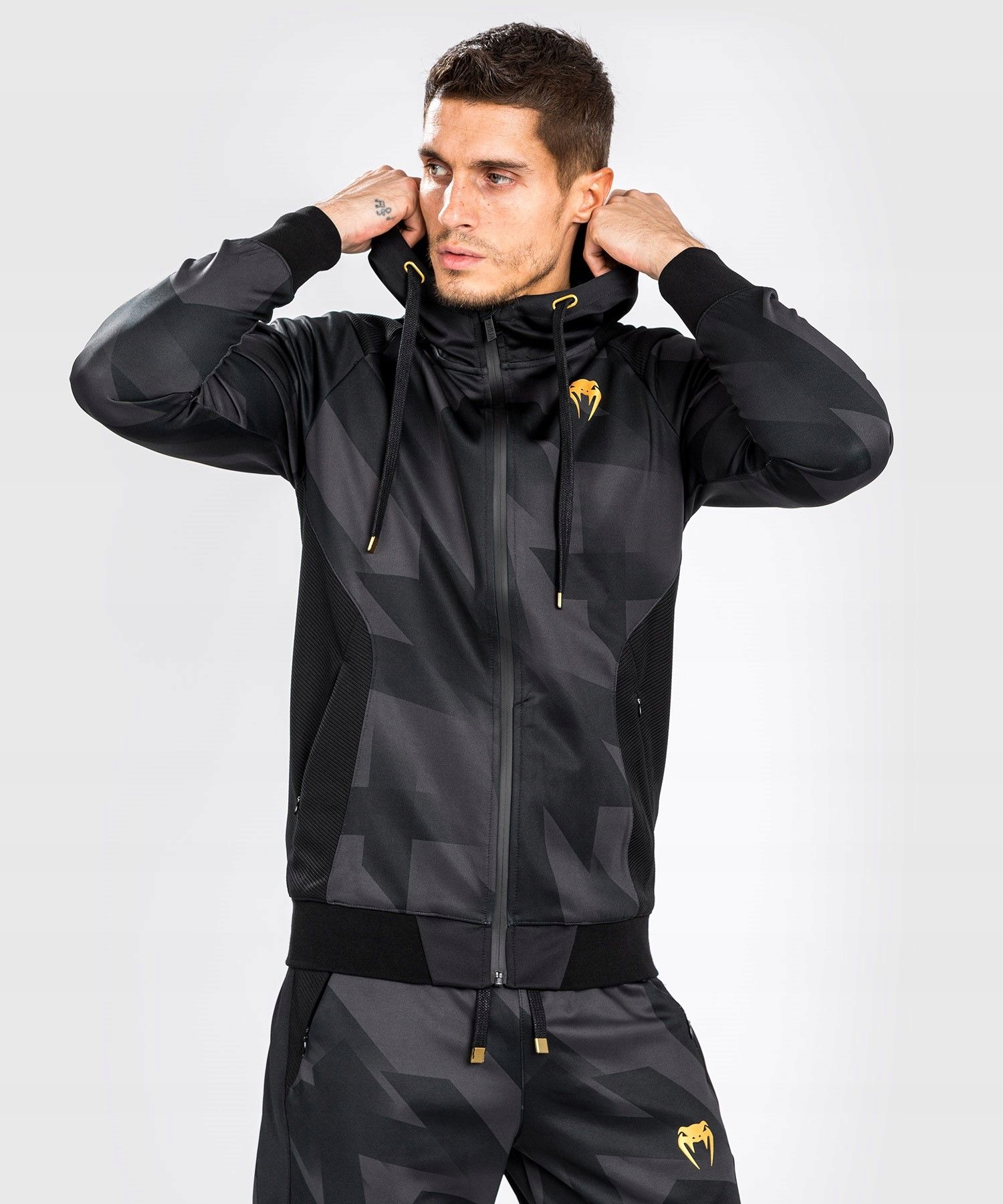 Venum Mikina Razor Black/Gold S