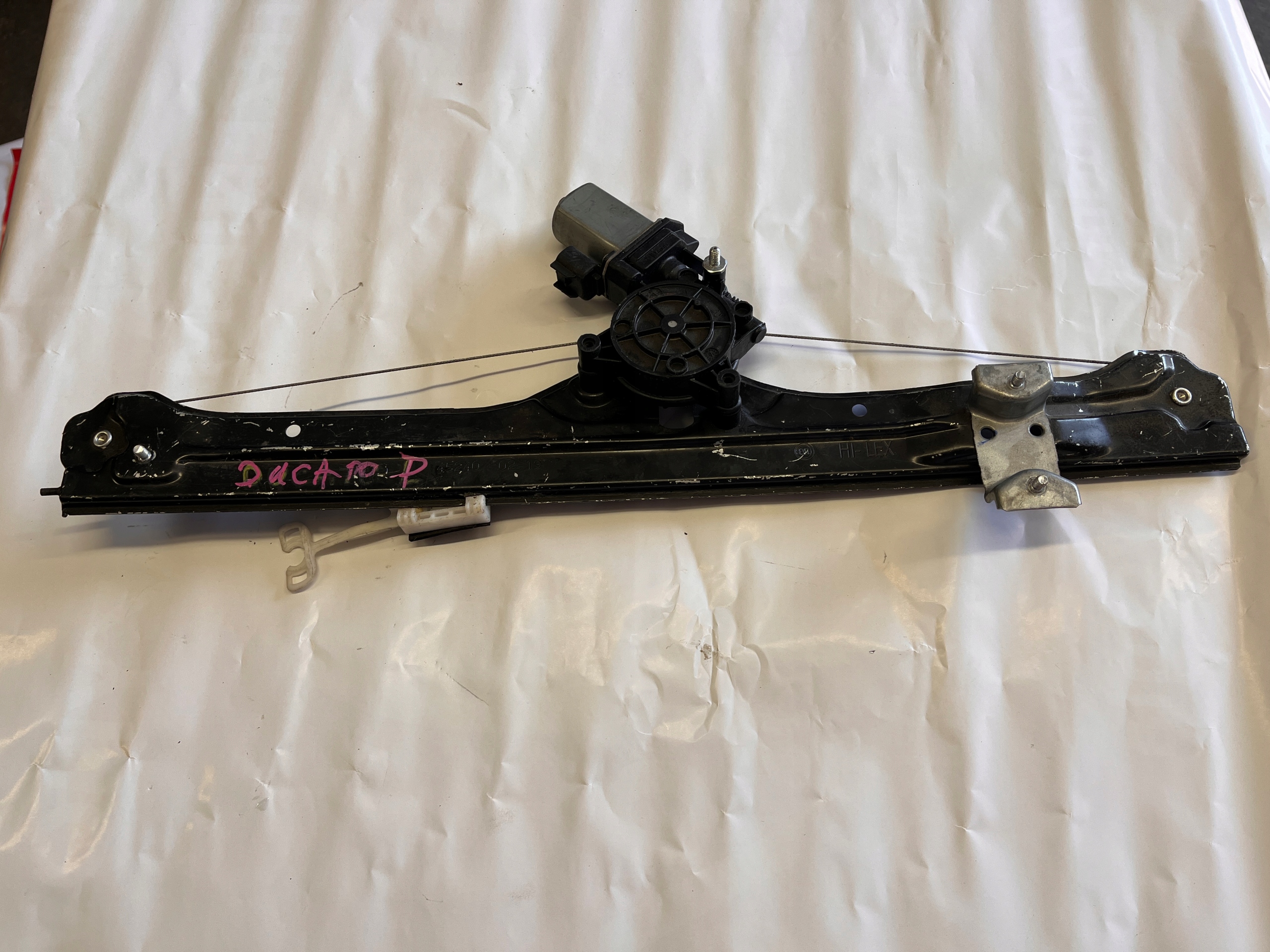 FIAT DUCATO III window regulator right front 1394448080