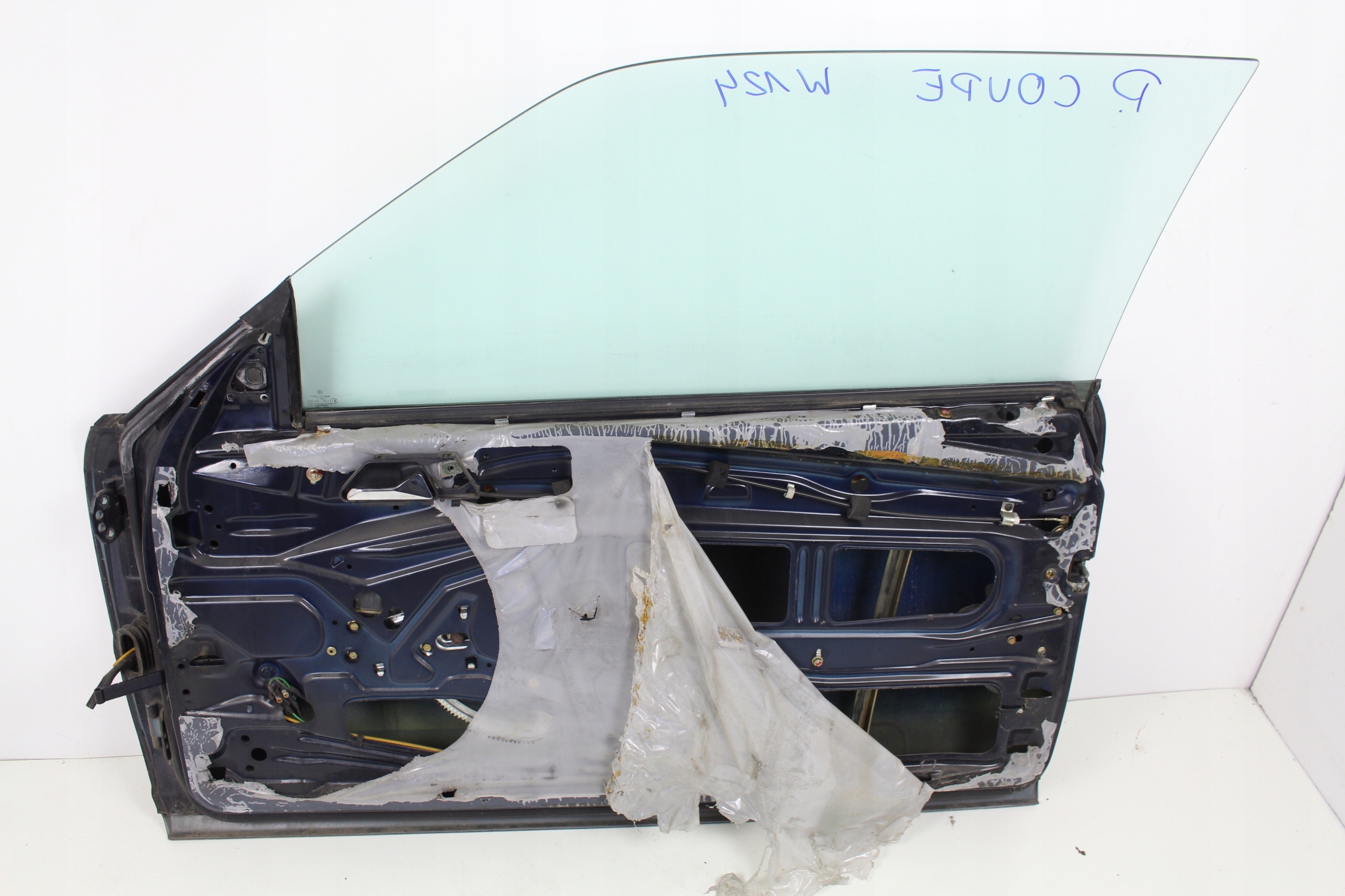 DRZWI PRAWE MERCEDES W124 COUPE 1987r. Typ samochodu Samochody osobowe