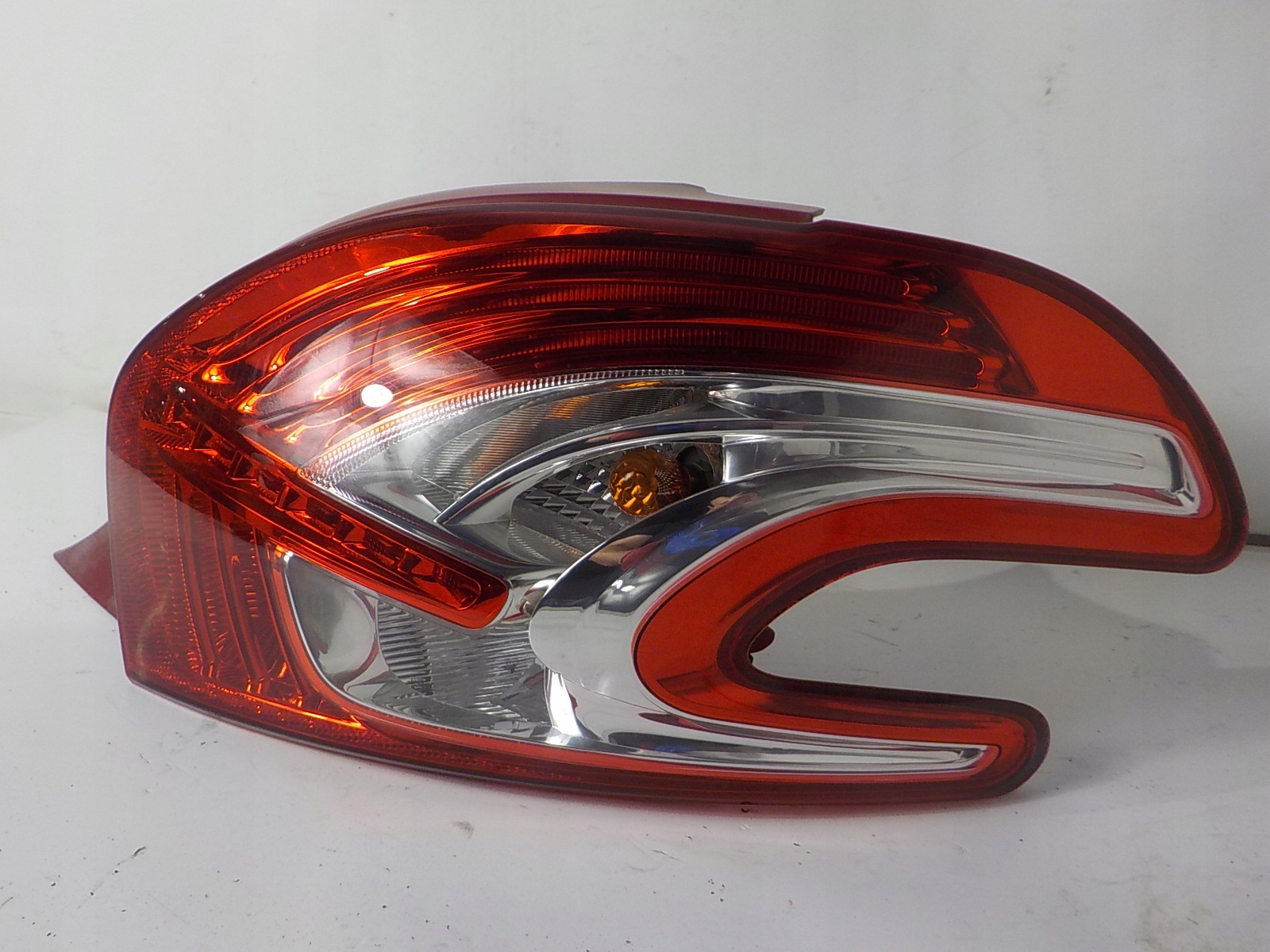 PEUGEOT 208 light right rear part rear 964674572