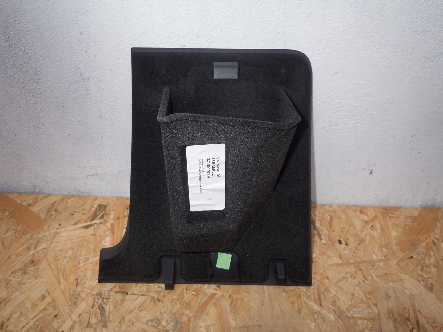 passenger compartment driver´s VW PASSAT B7 3AA 3C1857921M