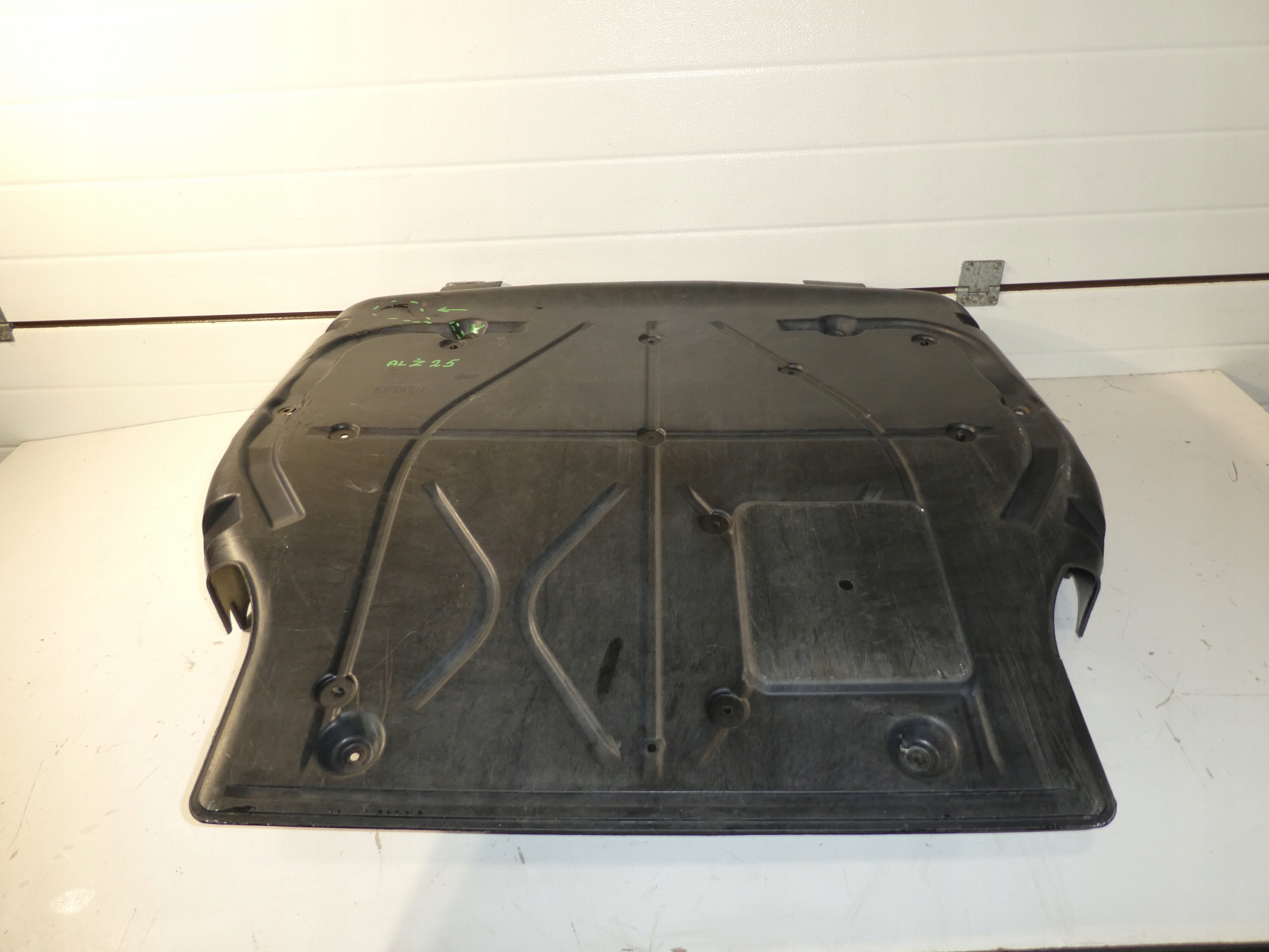 cover cover below engine VW T5 2.5 TDI 7H0805687E