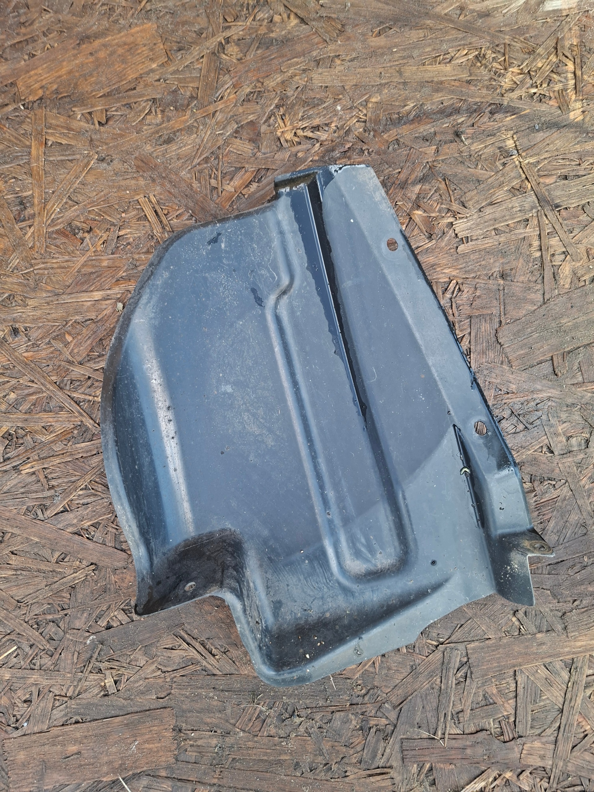 mudguard rear part rear. right SUZUKI IGNIS 7552186G00