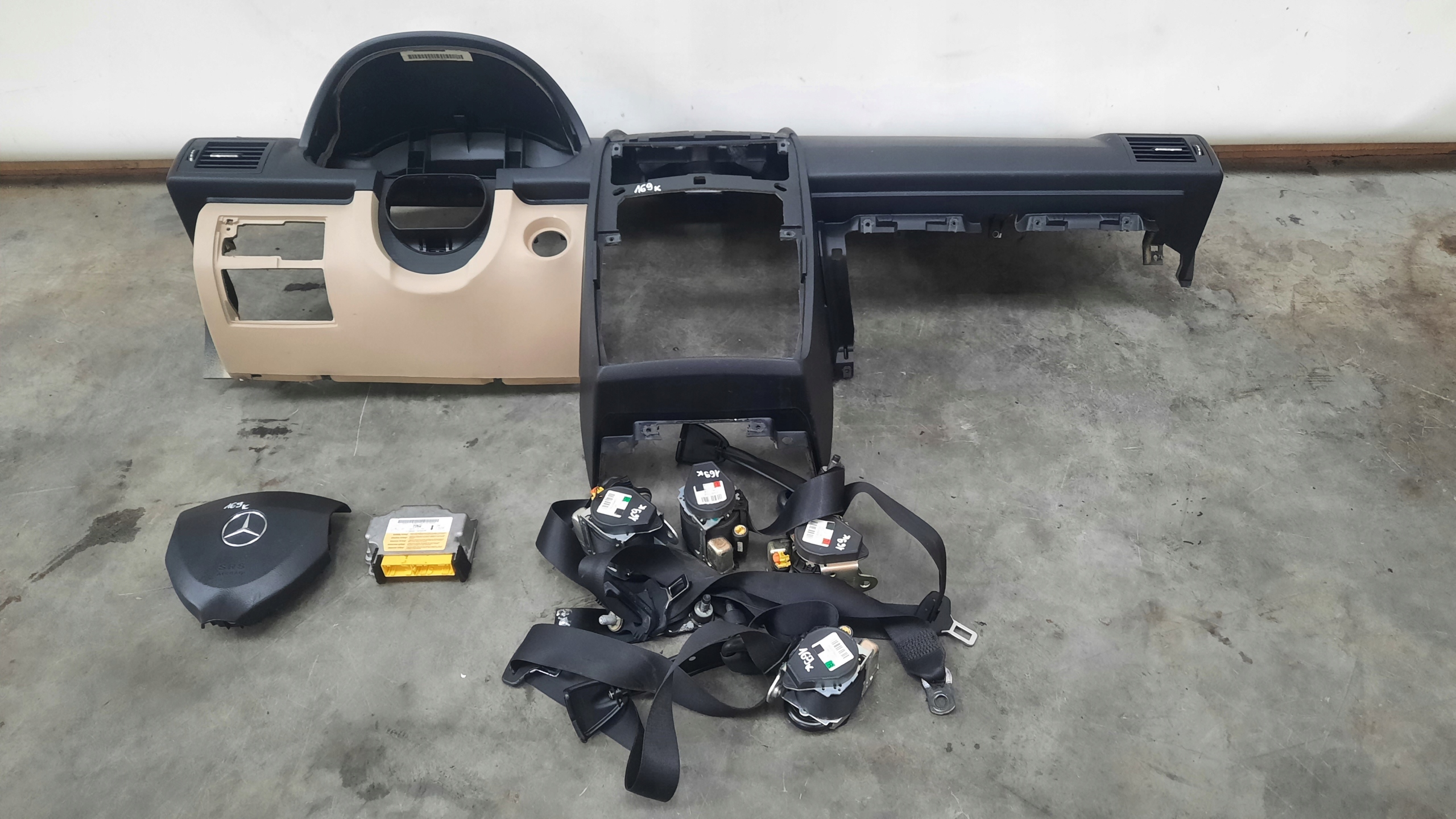 console adjusters sensor airbags Mercedes W169
