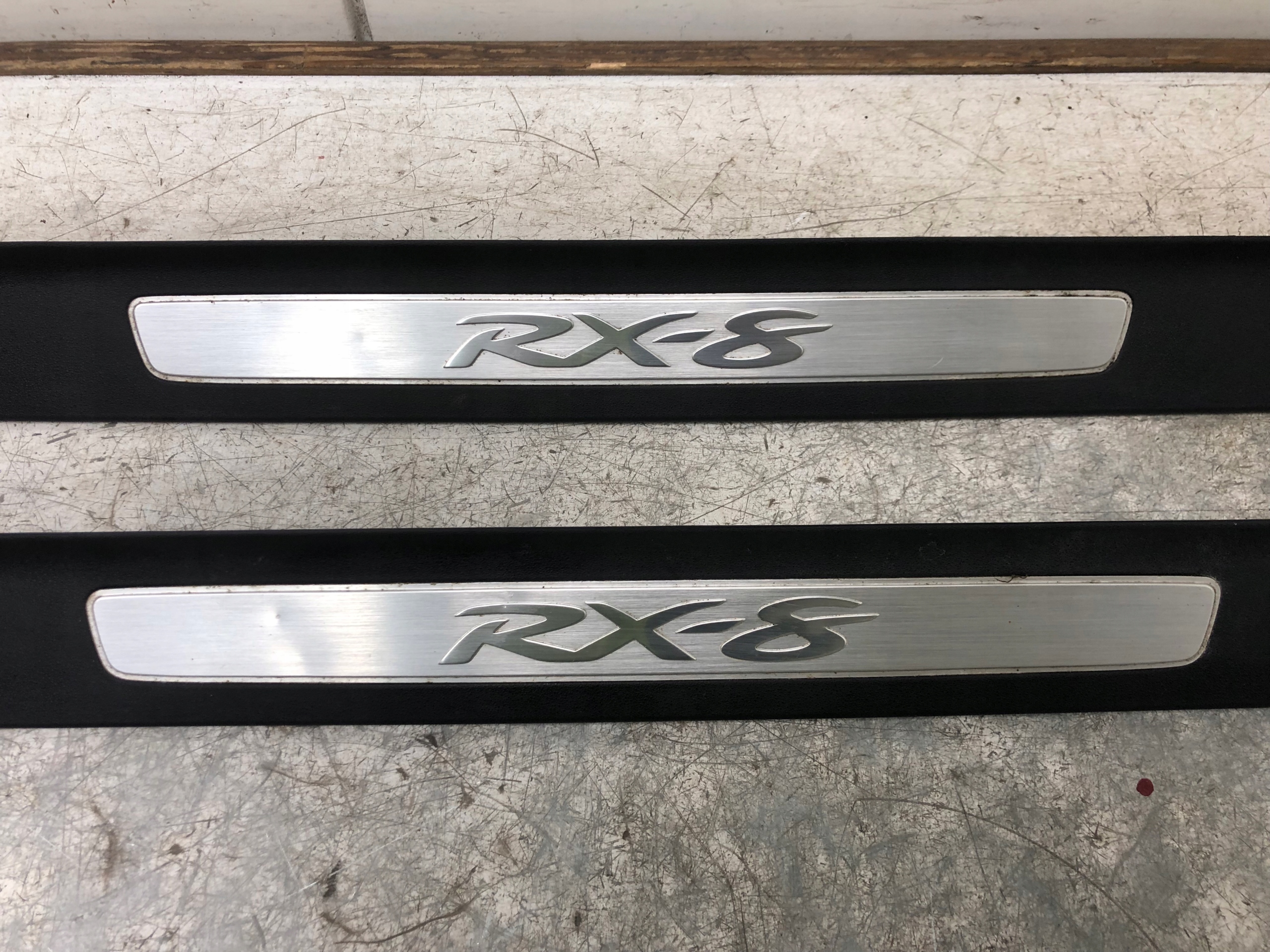 MAZDA RX-8 RX8 moulding threshold cap left right