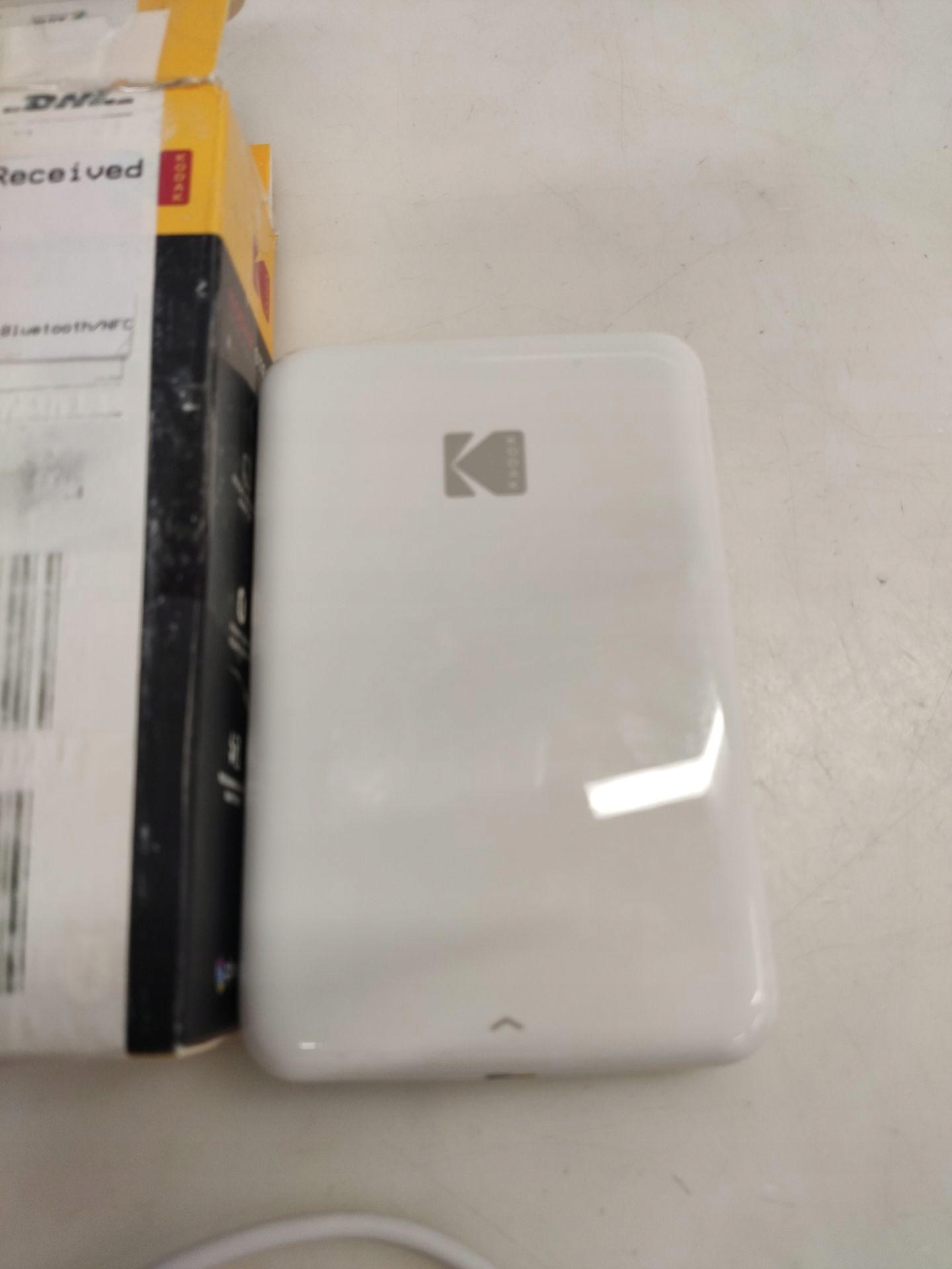 DRUKARKA TERMOSUBLIMACYJNA KODAK STEP INSTANT PRINTER BEZPRZEWODOWA, BIAŁA Model Step Instant Printer