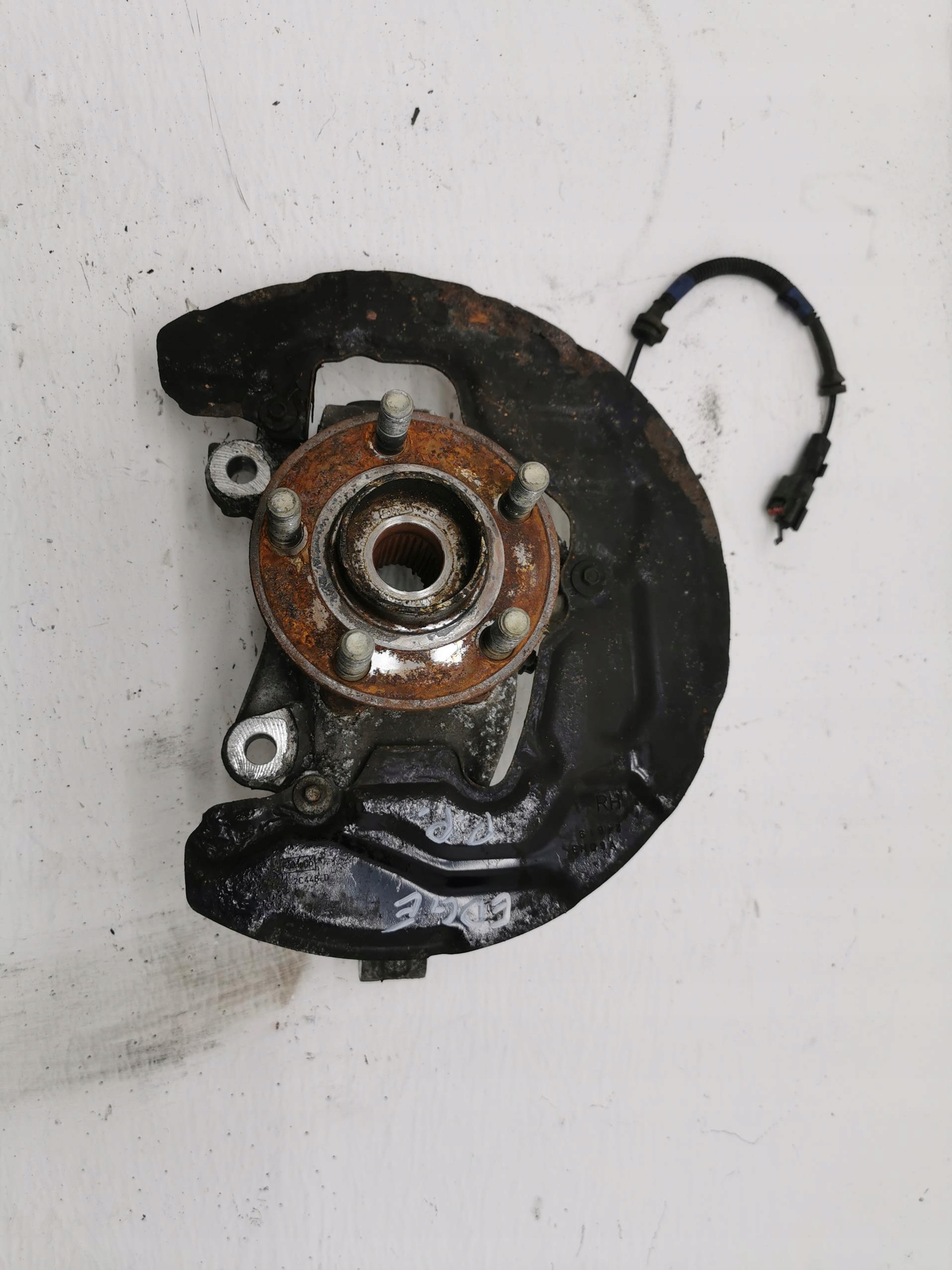 поворотный кулак FORD Edge II 2.0