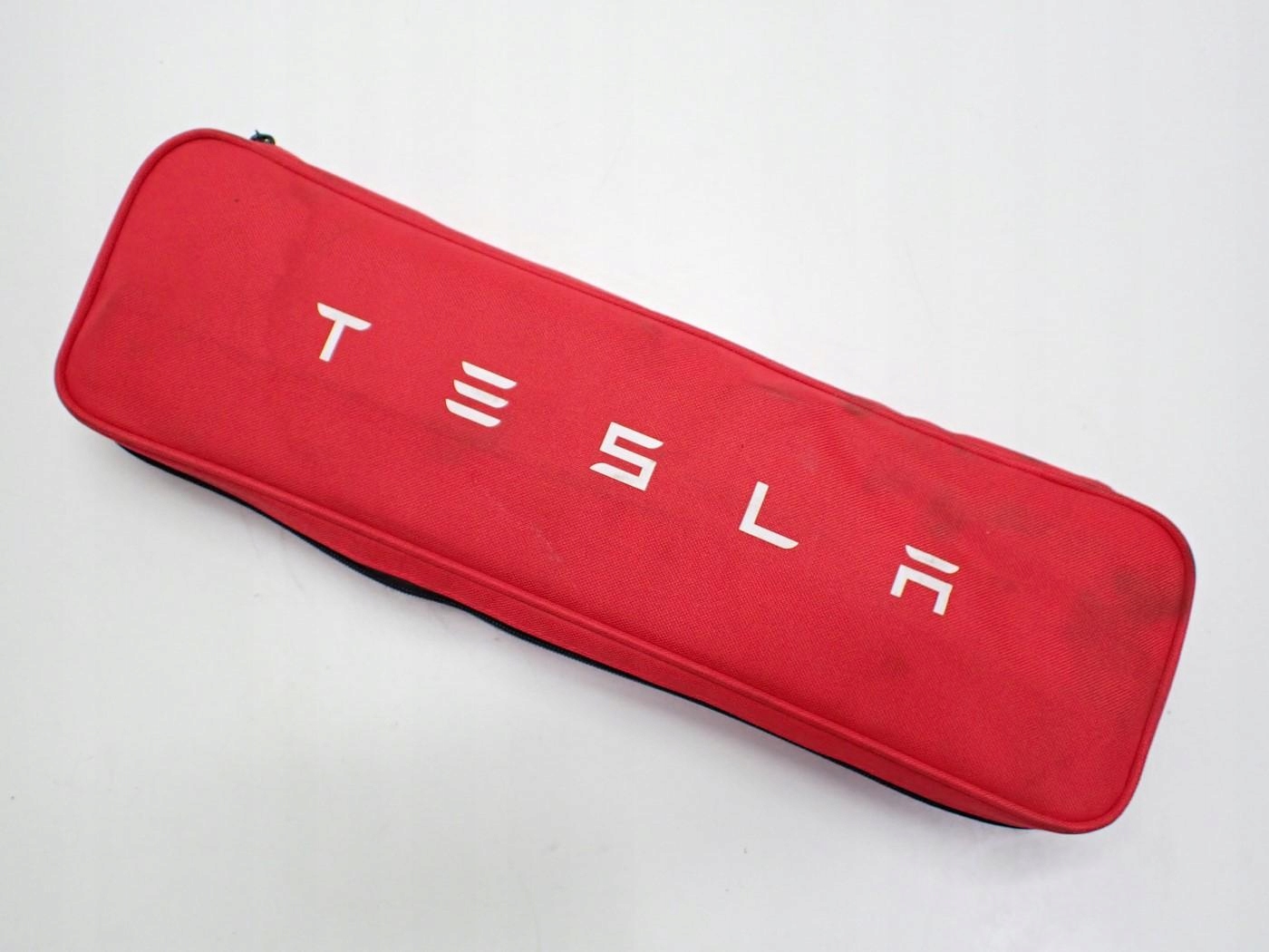 APTECZKA TRÓJKĄT OSTRZEGAWCZY ORYGINAŁ TESLA MODEL 3 25R