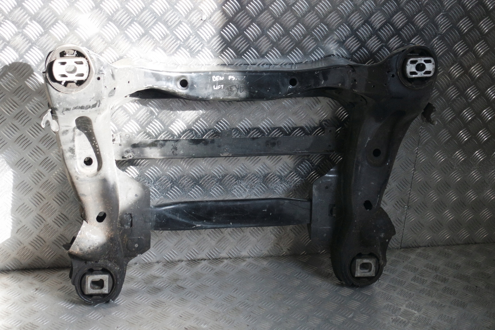 WOZEK SANKI PRZOD BENTLEY FLYING SPUR LIFT 3W0399313B