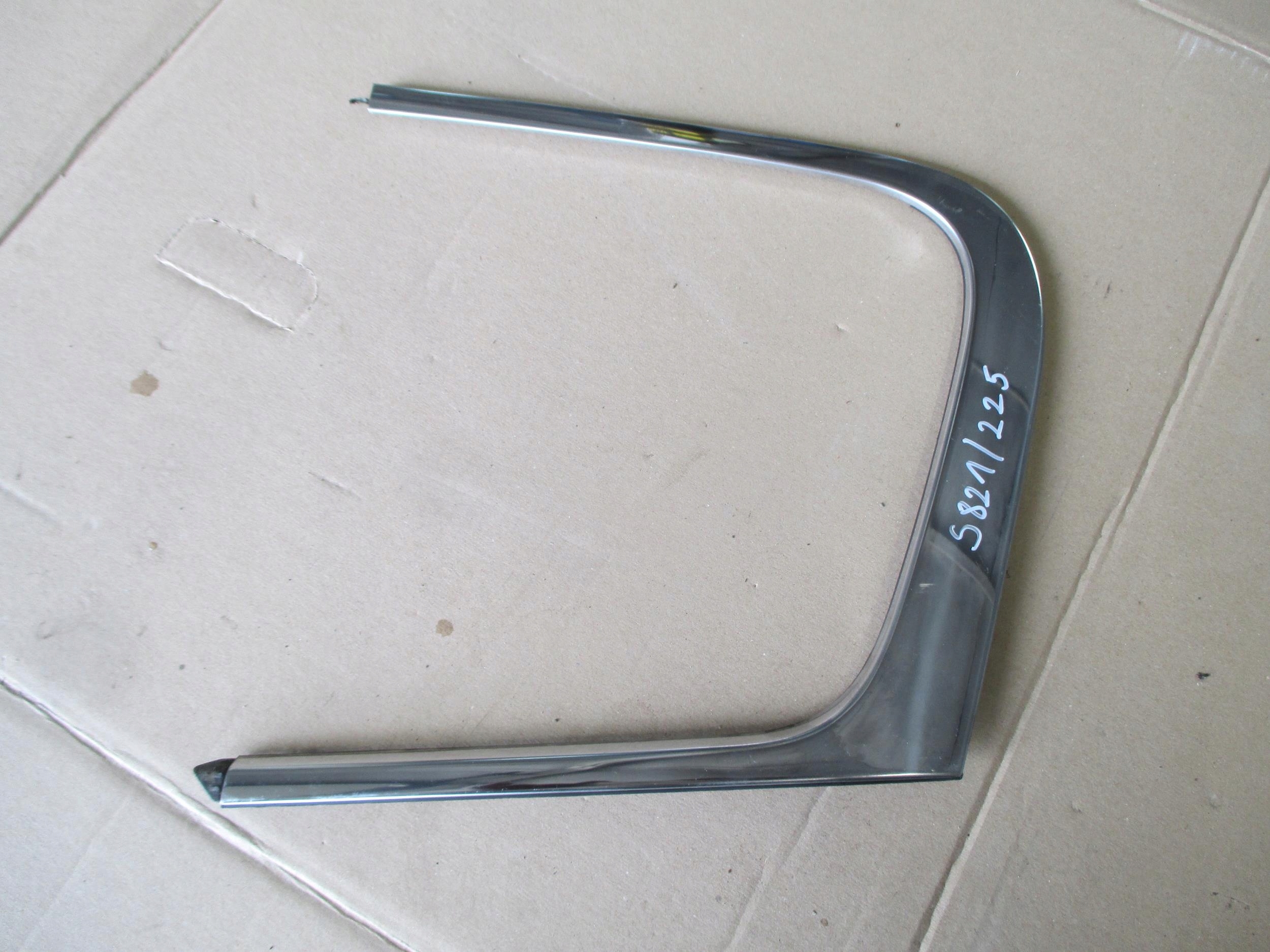 KIA SPORTAGE 4 IV 15- LISTWA DRZWI LEWY TYŁ