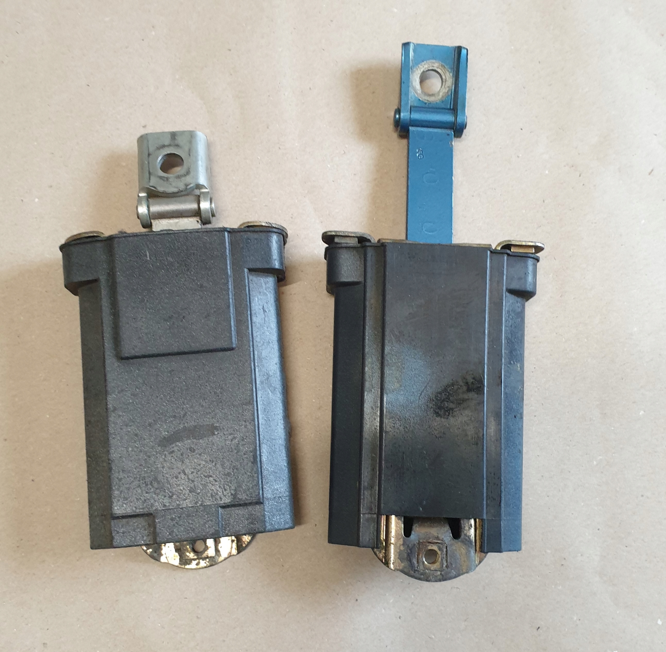 limiter door left right front rear part MERCEDES E W210 OE