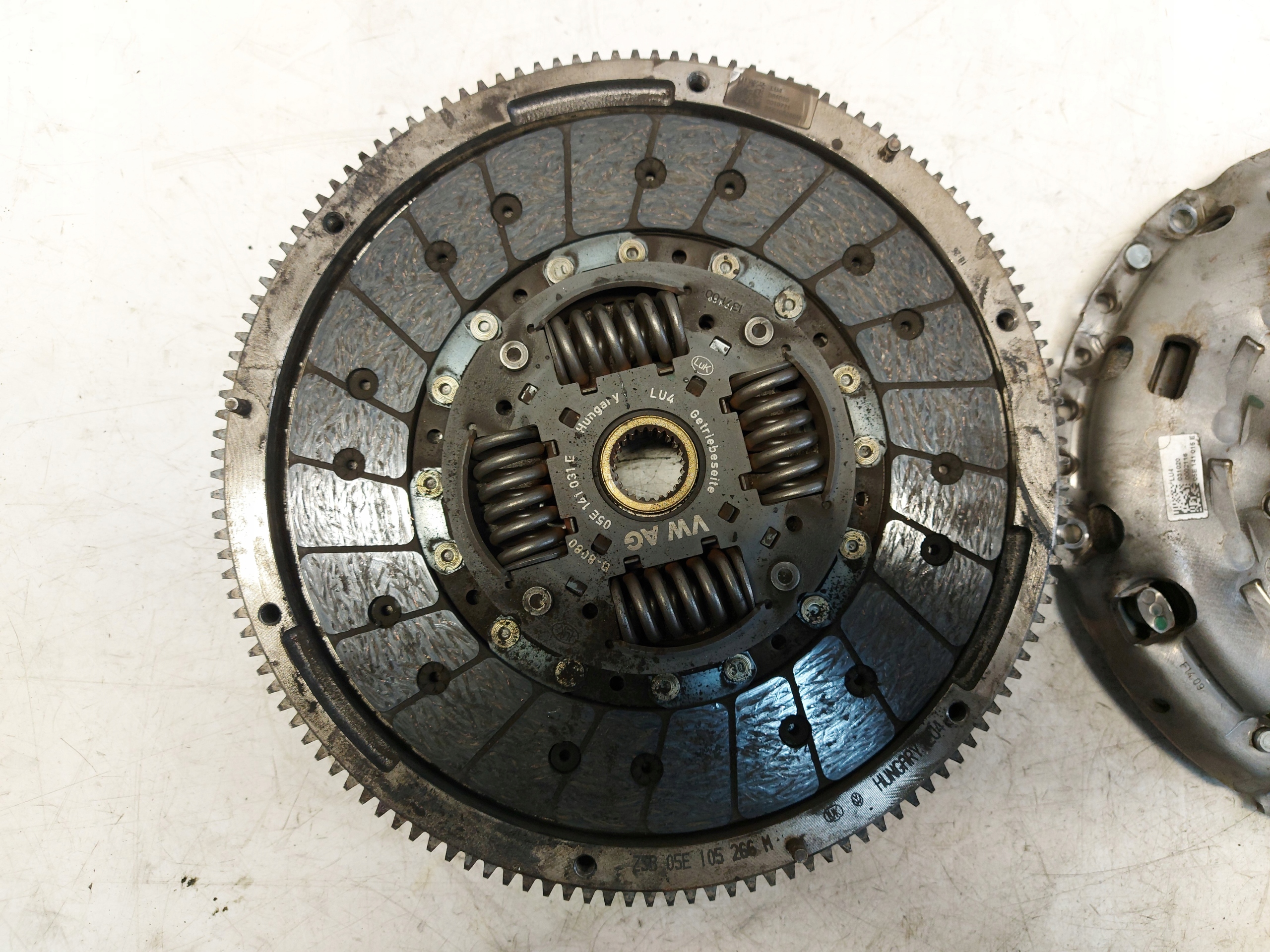 AUDI Q3 II 83A clutch wheel flywheel 1.5 TSI
