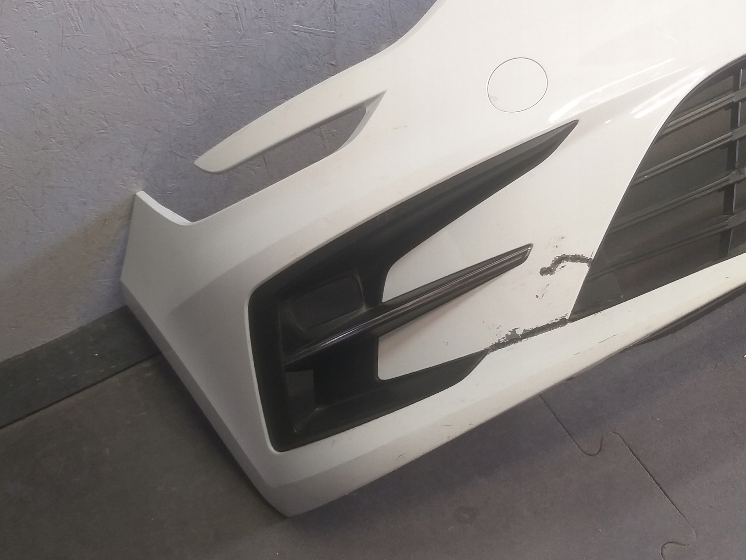 nárazník předek RENAULT MEGANE IV 4 LIFT
