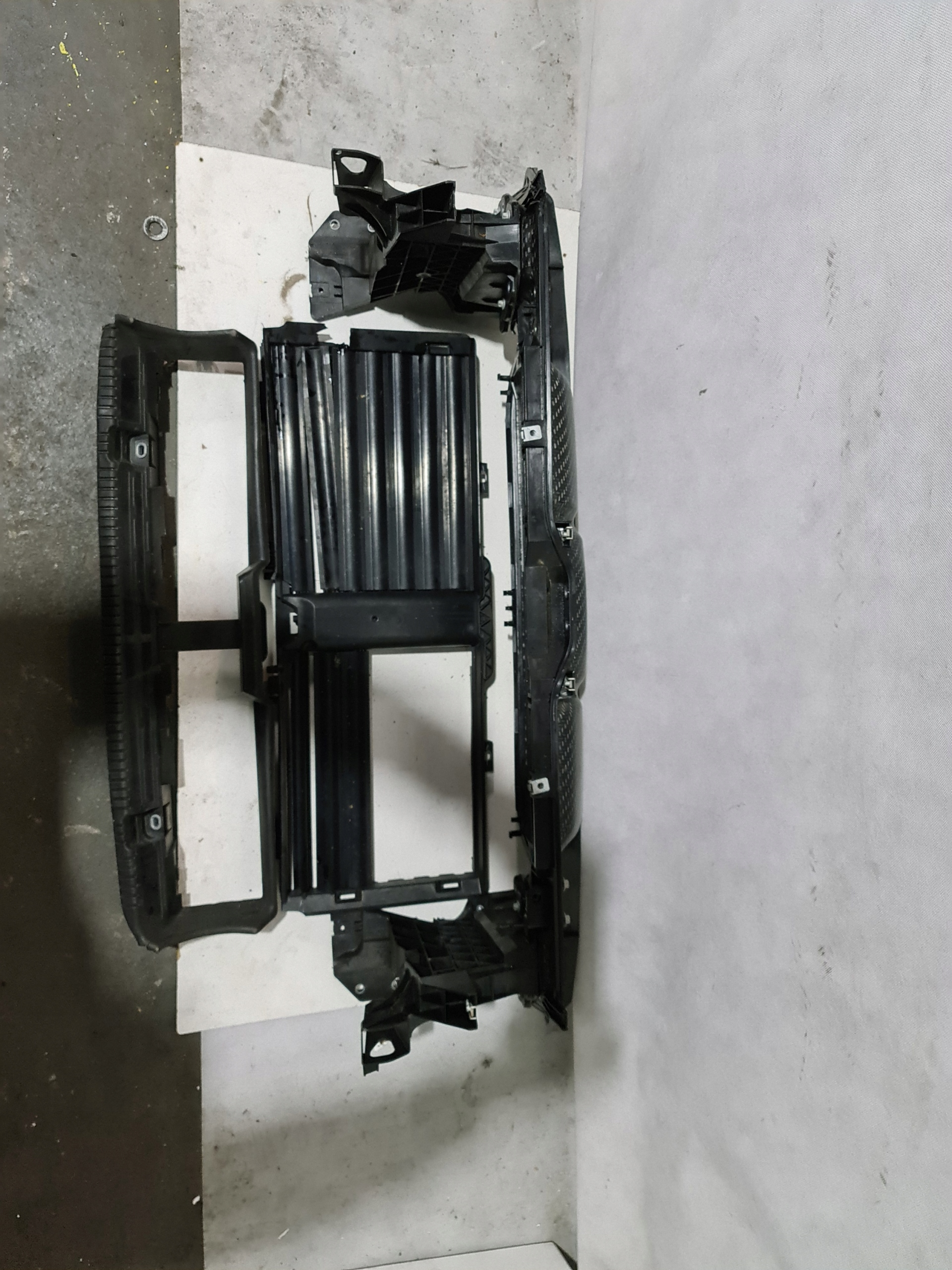 PAS PRZEDNI WZMOCNIENIE MERCEDES GLE GLS 167