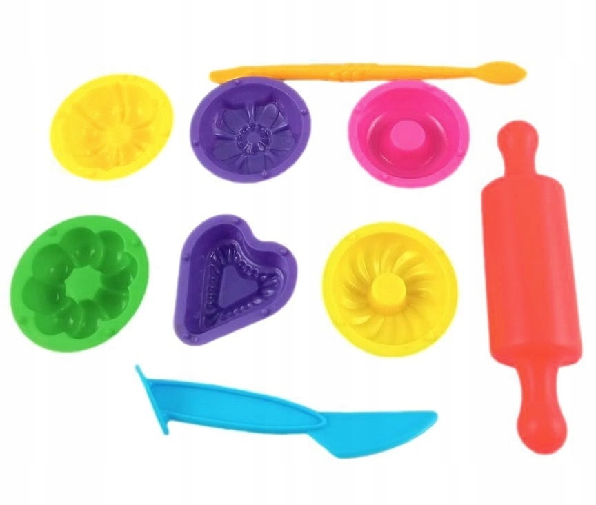 MASA PLASTYCZNA PLAY W WALIZCE FOREMKI KOLORY Materiał plastik inny