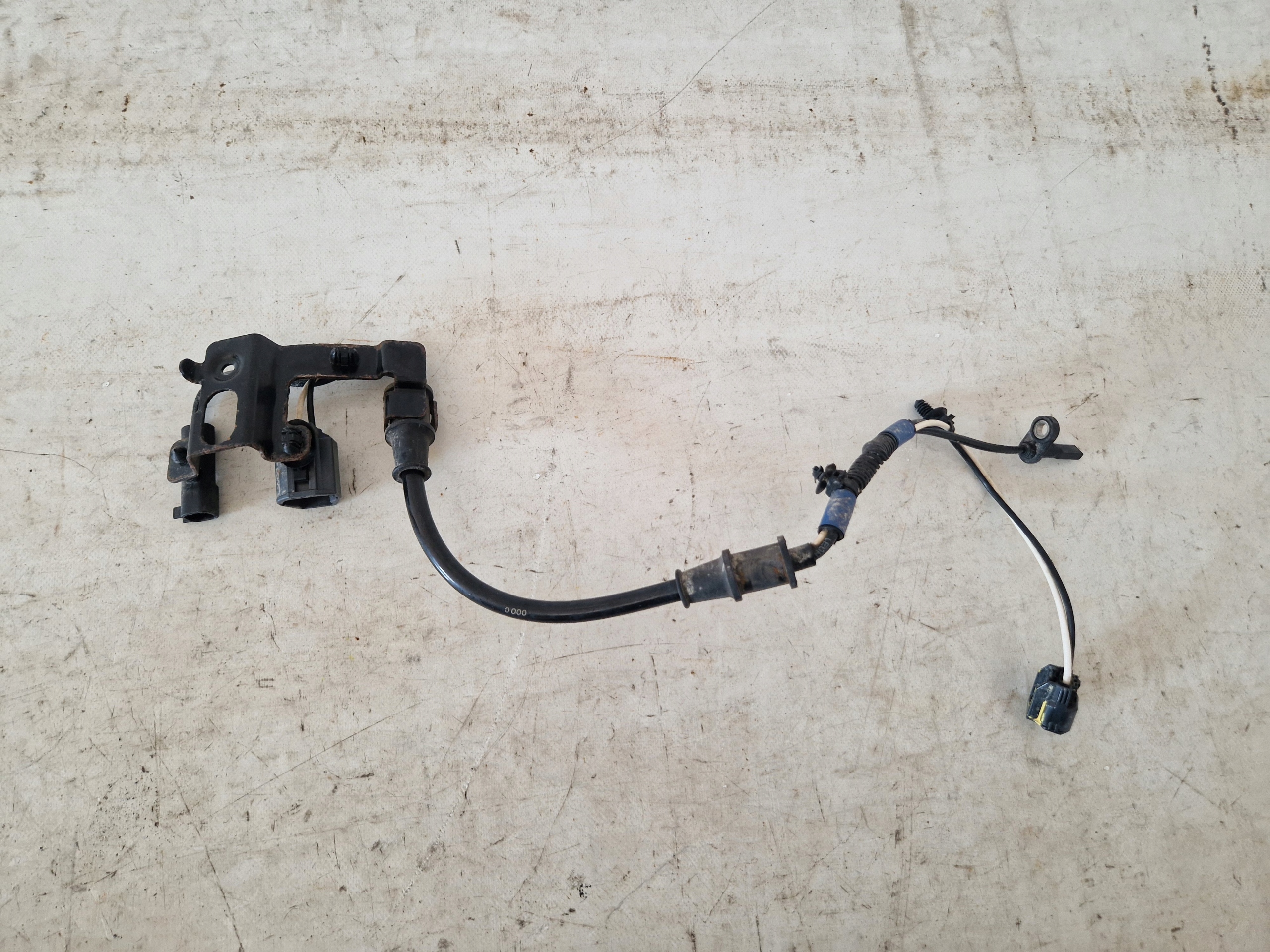 FORD EXPLORER VI MK6 2020-sensor ABS wiring of a caliper rear part rear right