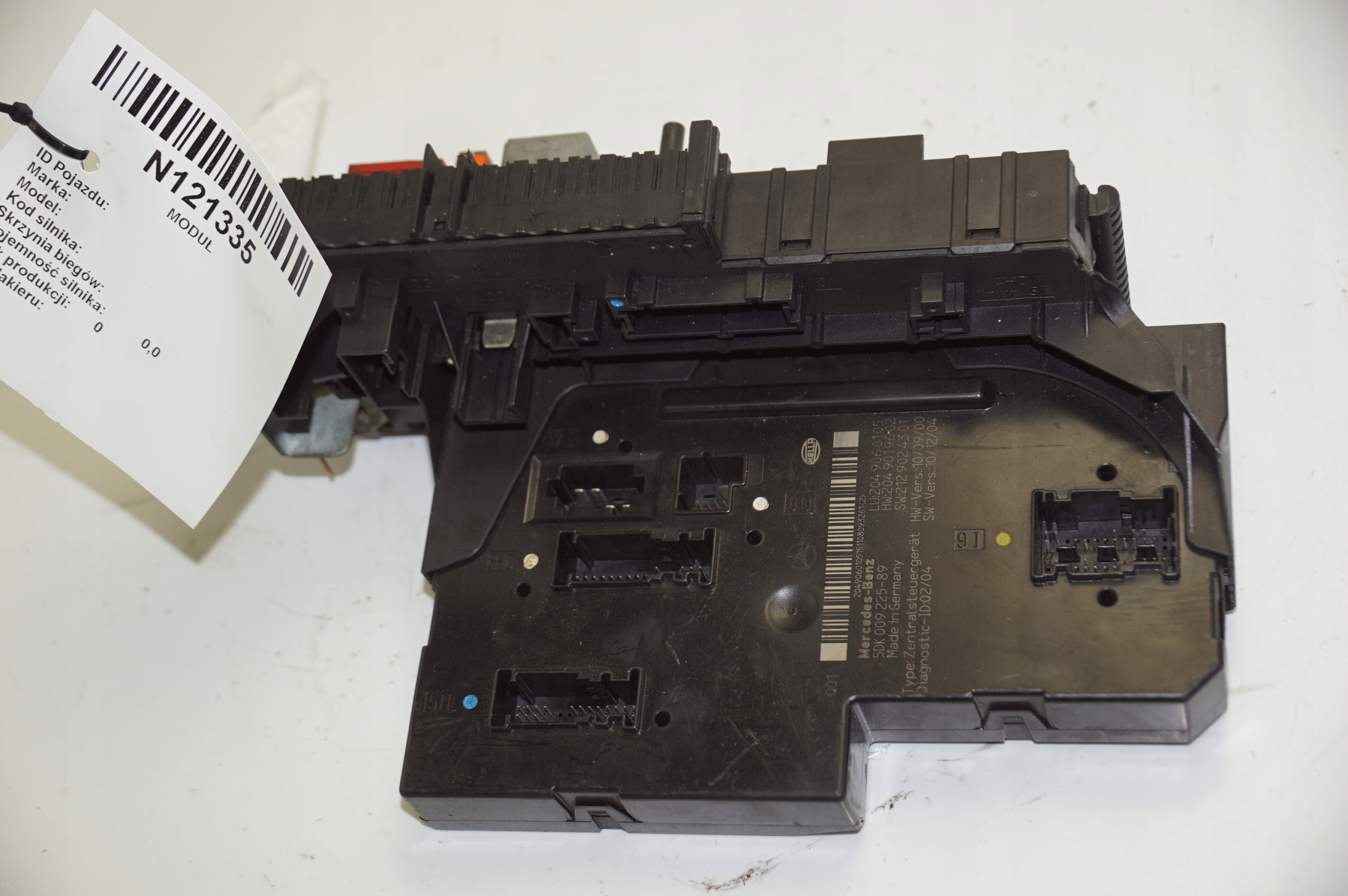 Module fusibles SAM A2049060105 MERCEDES W204