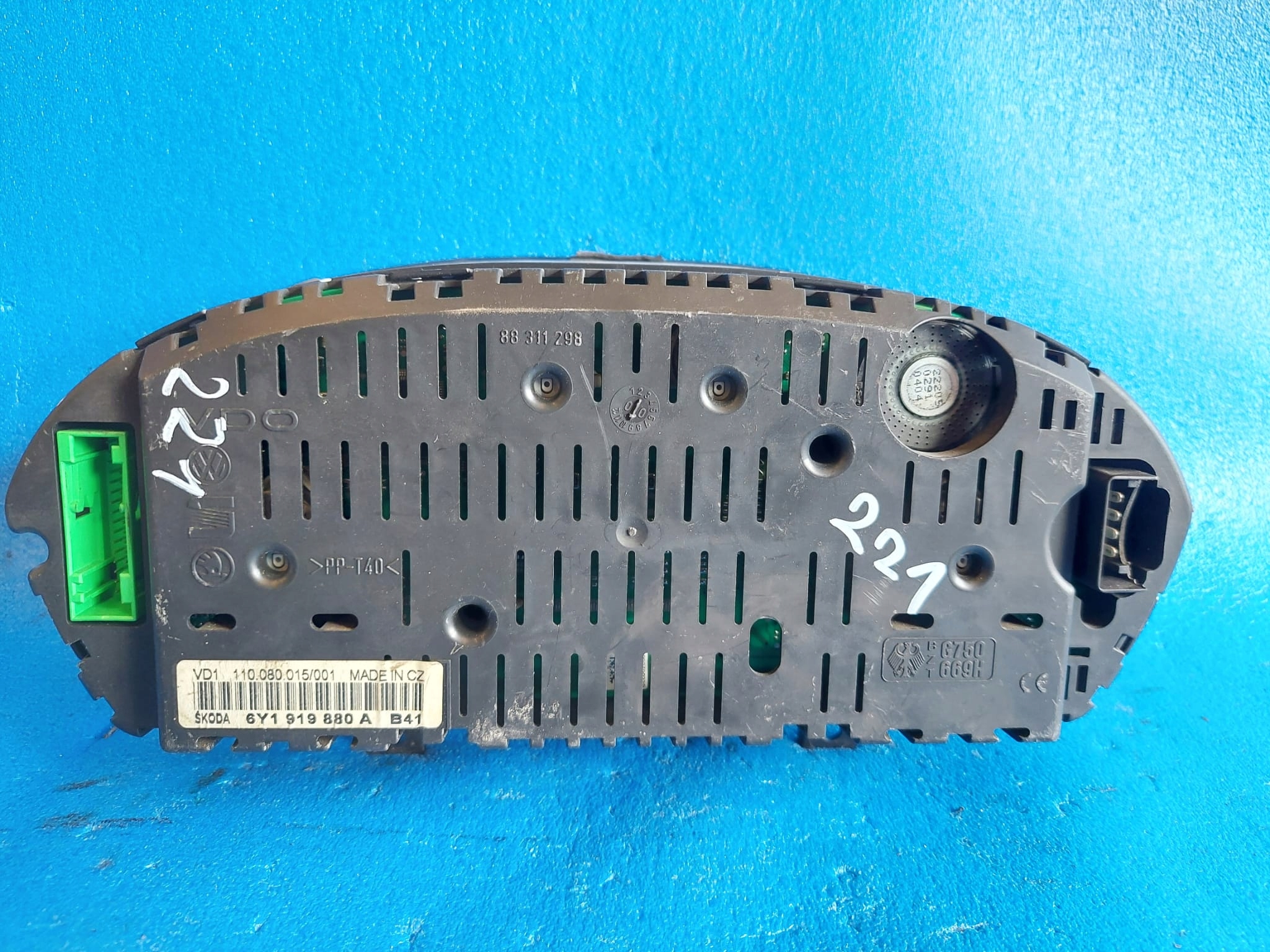 dials clock FABIA 6Y1919880A