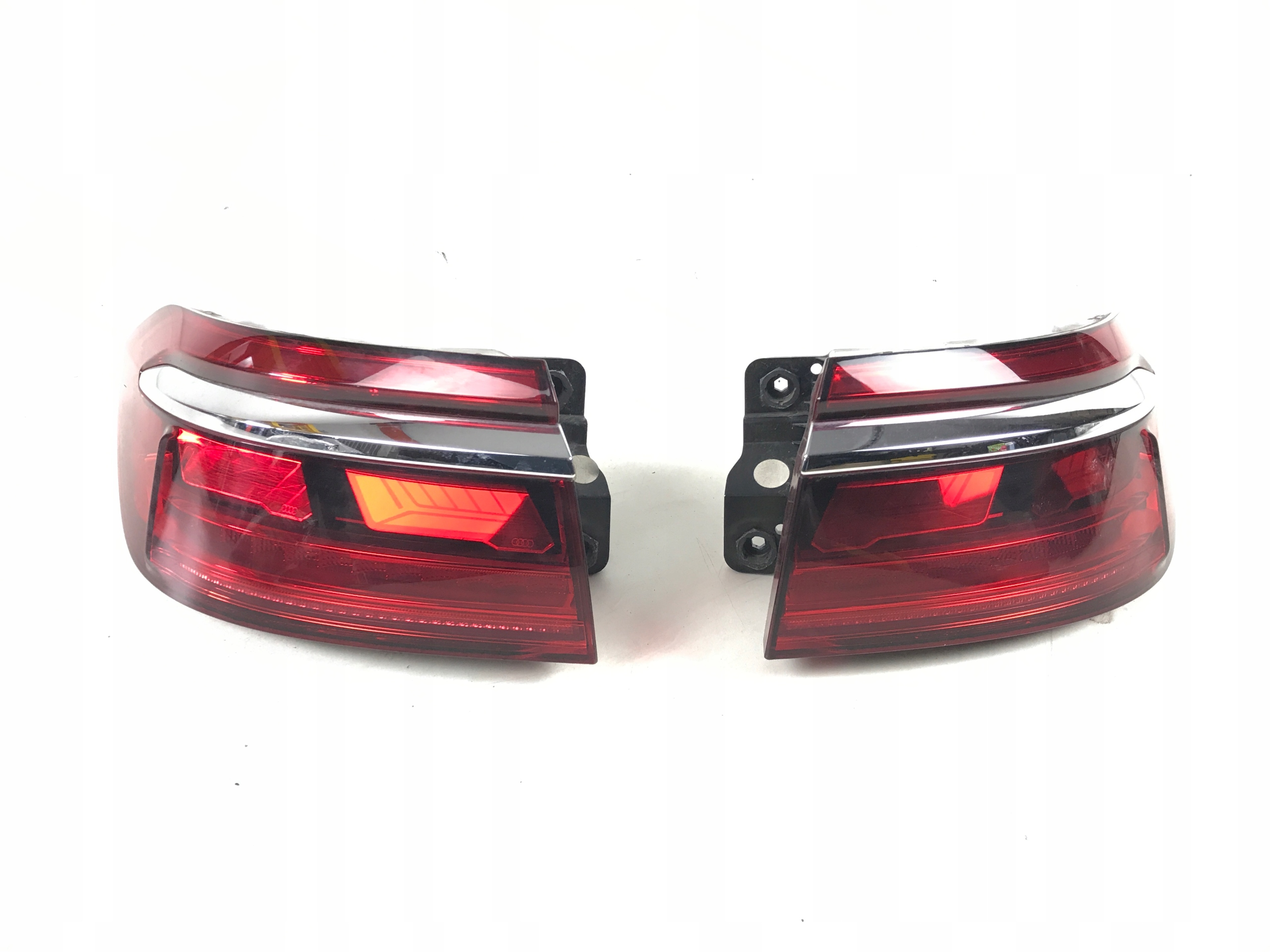 ФАРИ ЗАД. LED AUDI A8 S8 D5 4Nn0945207n0945208