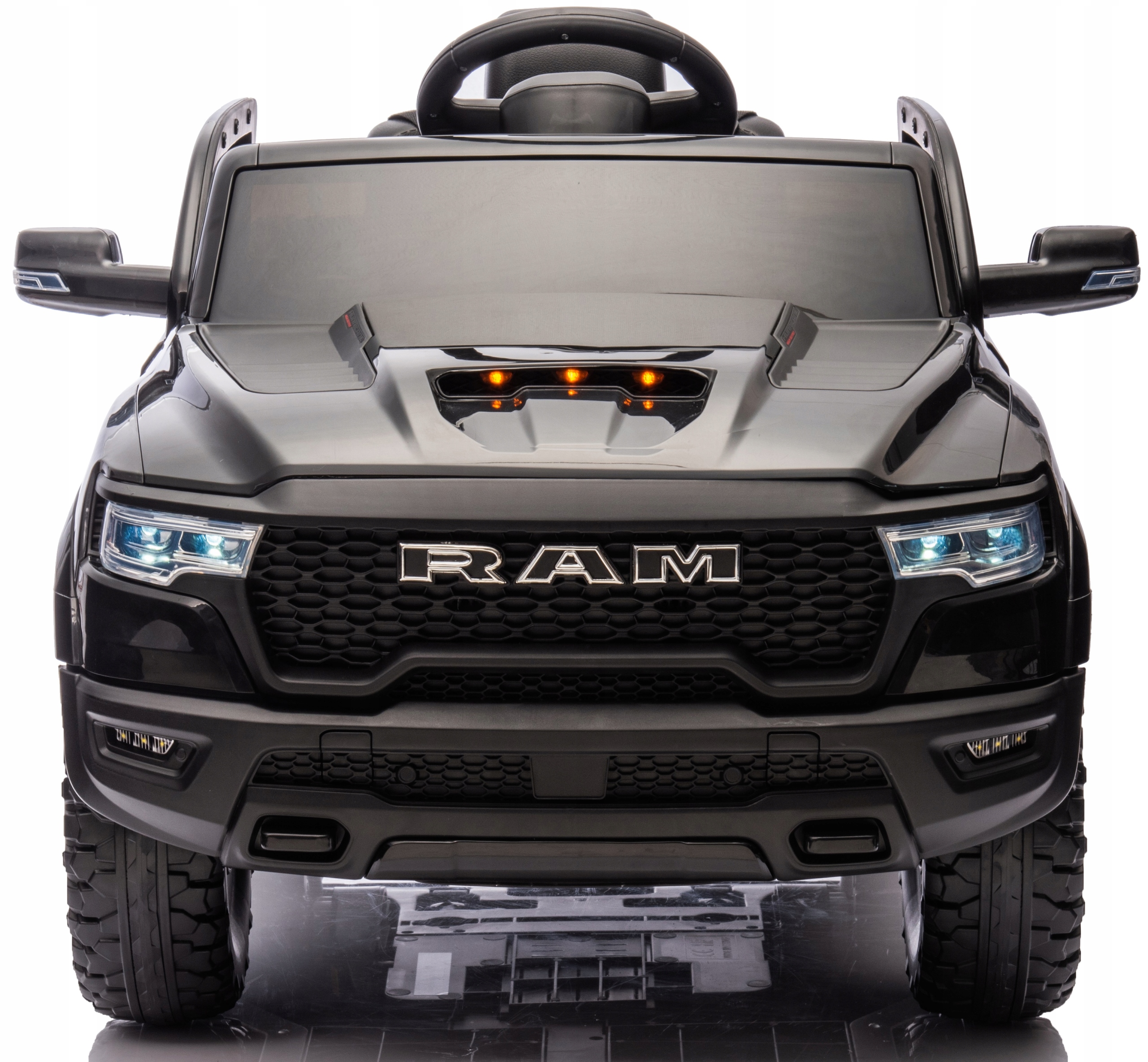 Dodge Ram 1500 Auto na akumulator Skóra Pilot Miękkie Koła Eva samochód 12V