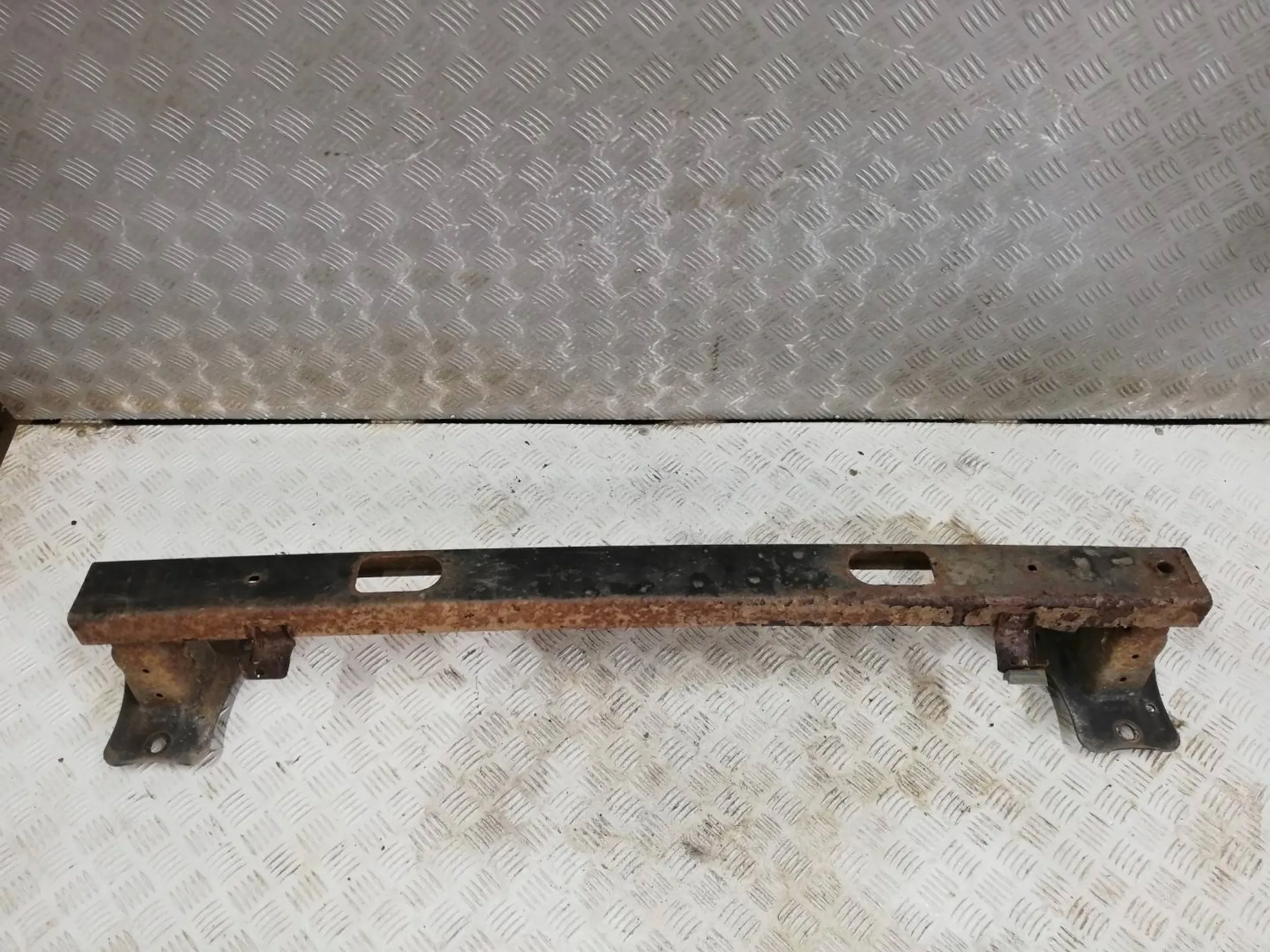 PEUGEOT PARTNER BERLINGO III BELKA POD ZDERZAK TYŁ TYLNA