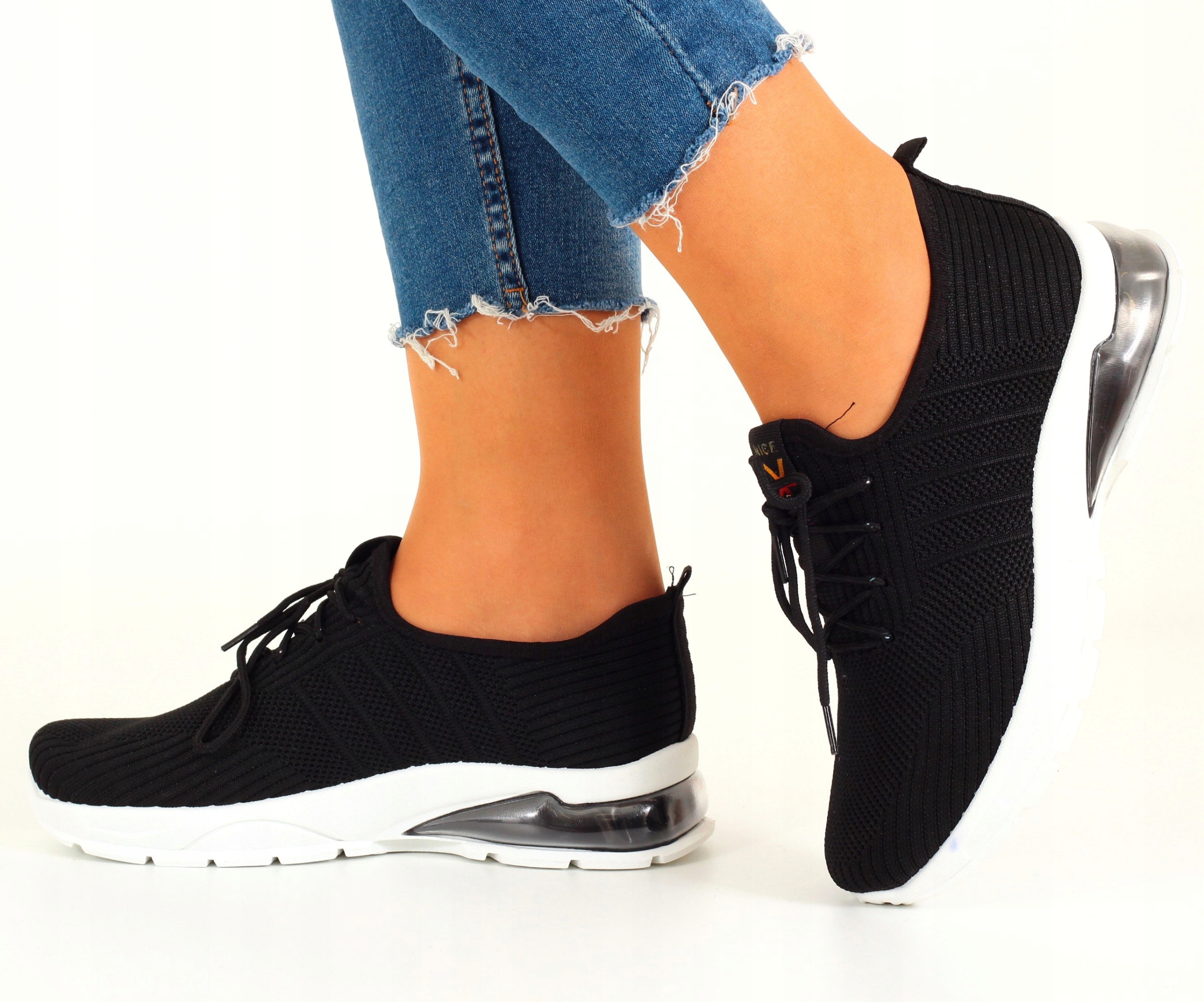 BUTY DAMSKIE ADIDASY SPORTOWE WCIĄGANE CZARNE Rozmiar 41