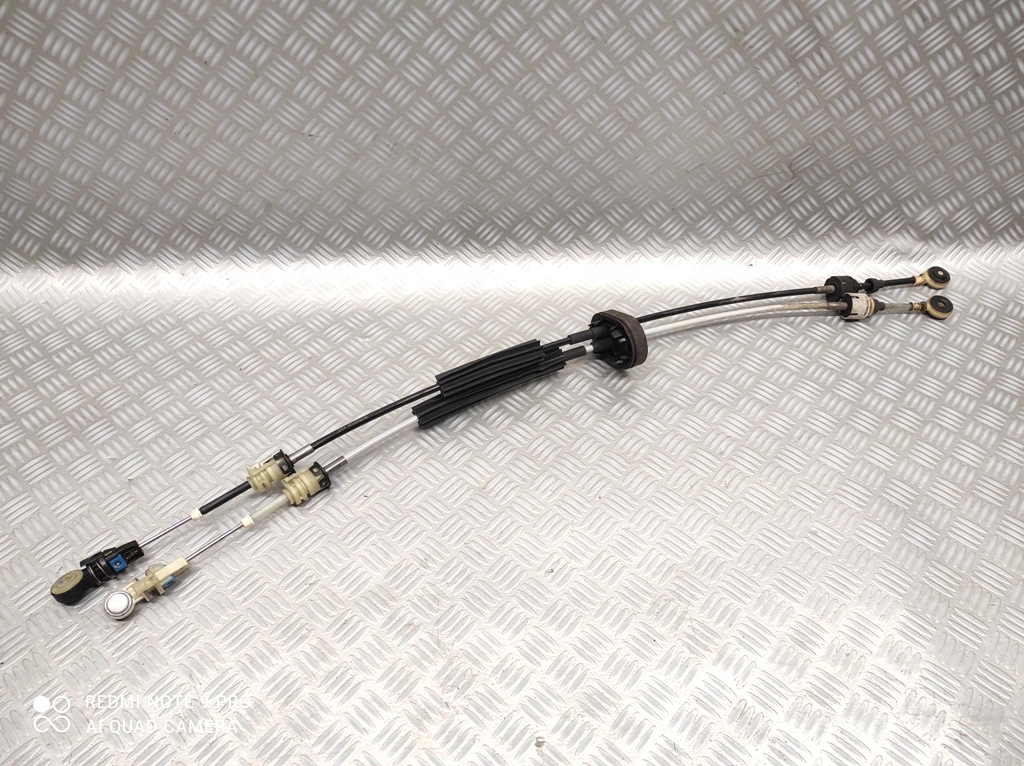 55489208 - ТРОСЫ ПЕРЕКЛЮЧЕНИЯ ПЕРЕДАЧ OPEL ZAFIRA C 1.4 TURBO